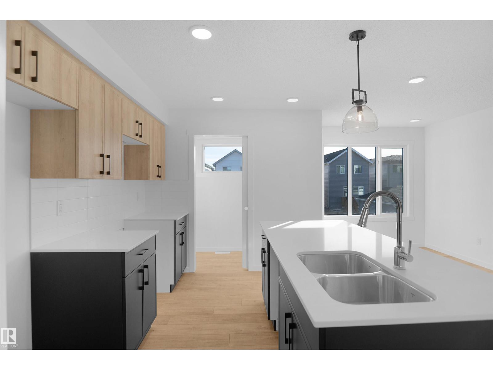 2 ELIZABETH GD, Spruce Grove