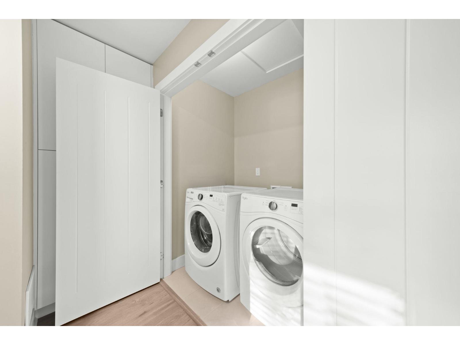 #53-11188 72 Avenue, Delta