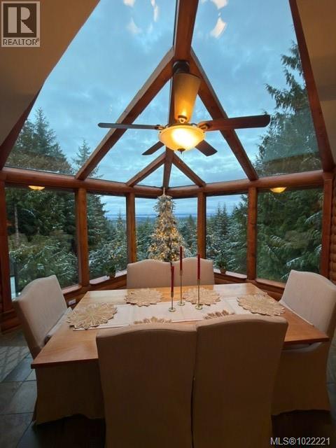 1685 Peligren Pl, Qualicum Beach