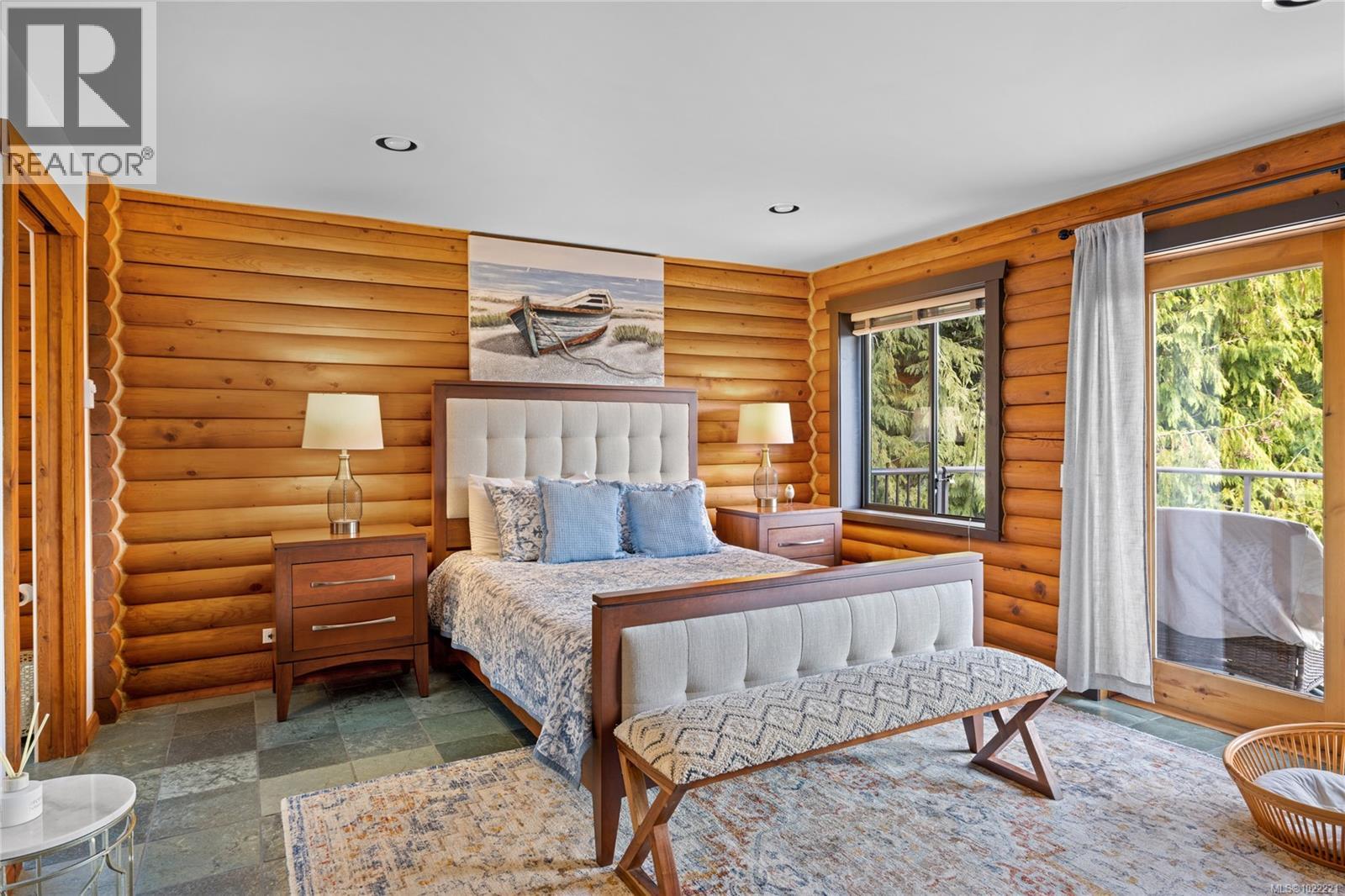 1685 Peligren Pl, Qualicum Beach