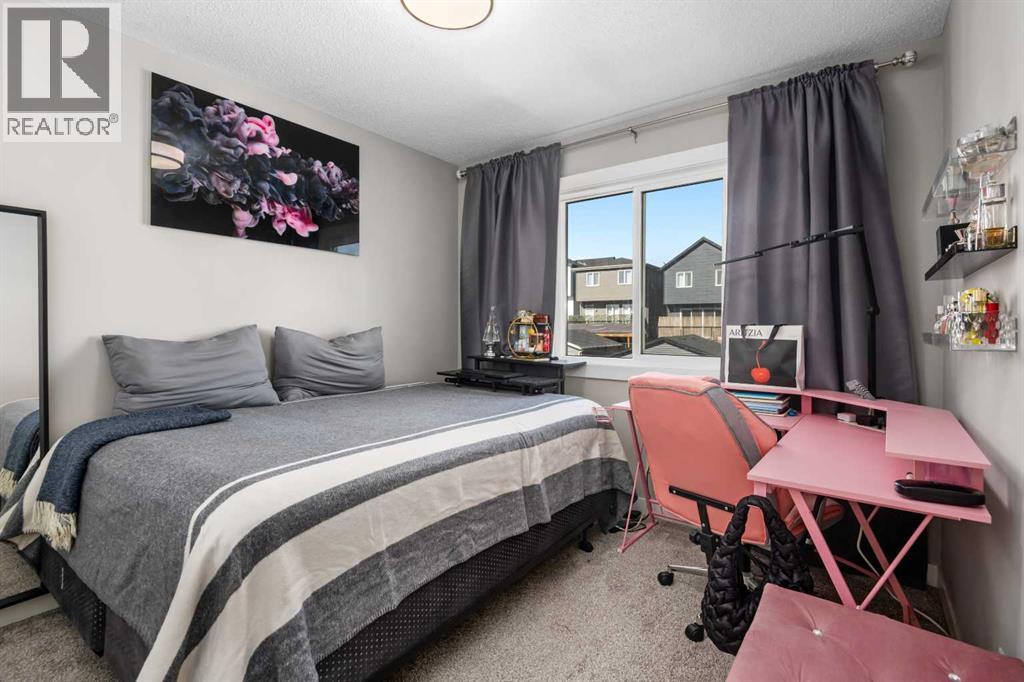 Single Family House for Sale in  Calhoun Common NE Livingston Calgary 