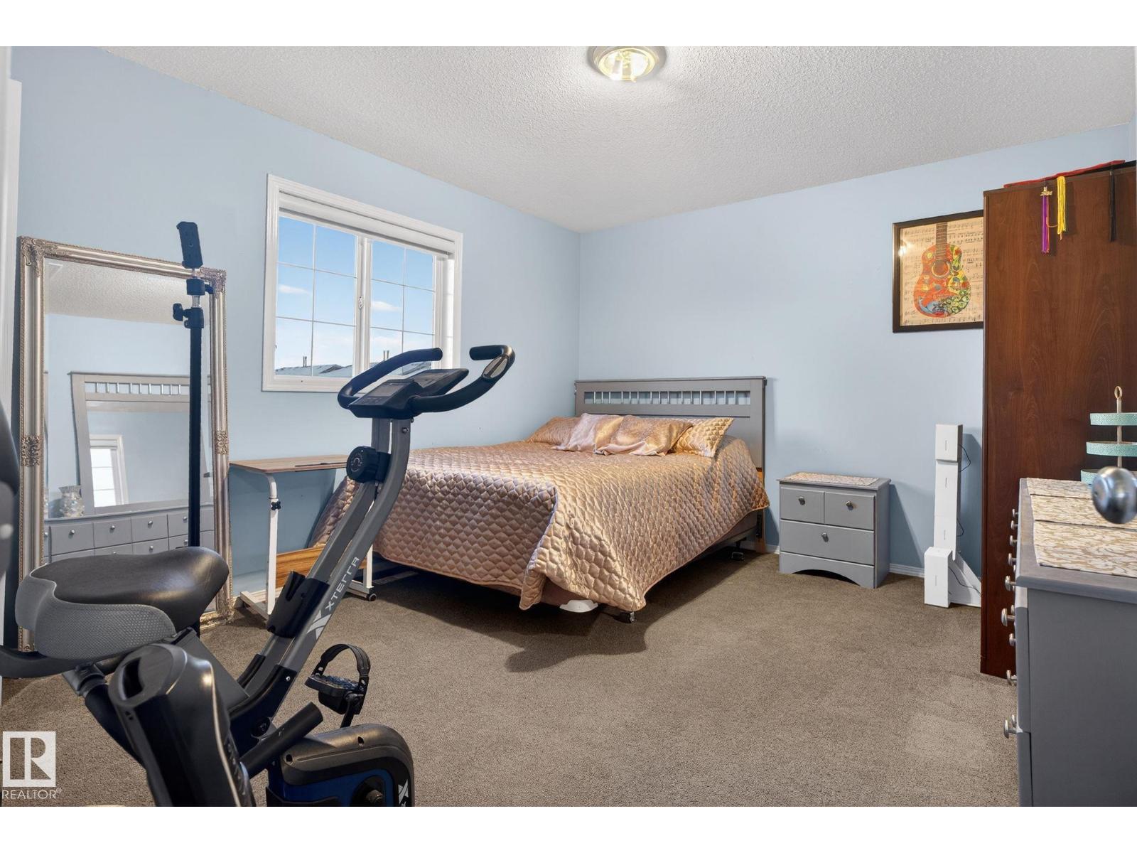 12944 162 AV NW, Edmonton