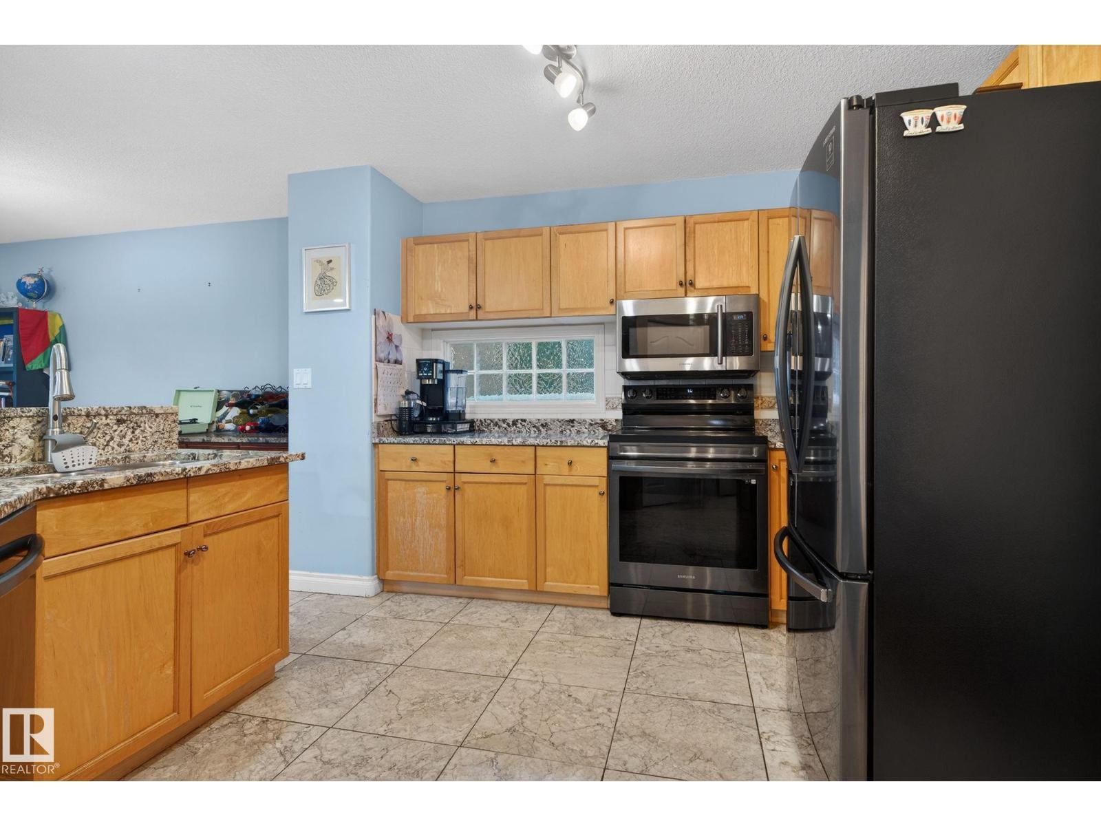 12944 162 AV NW, Edmonton