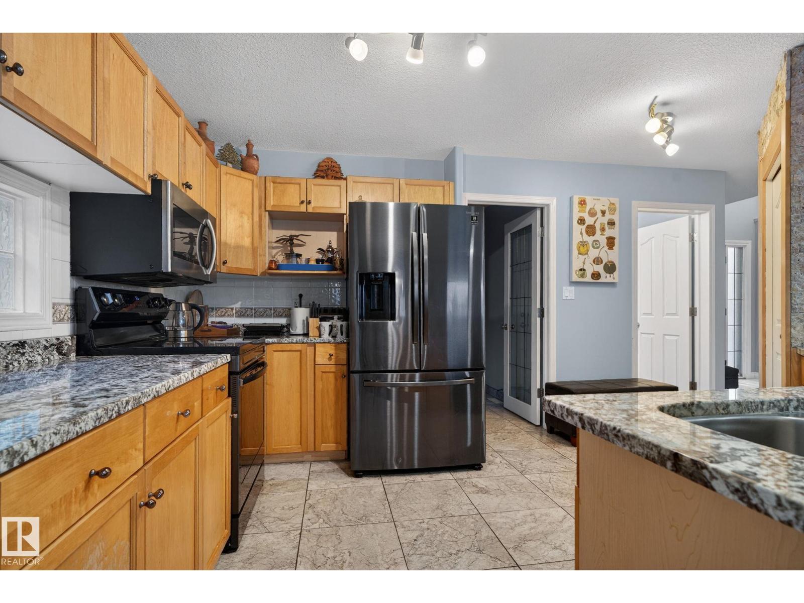 12944 162 AV NW, Edmonton