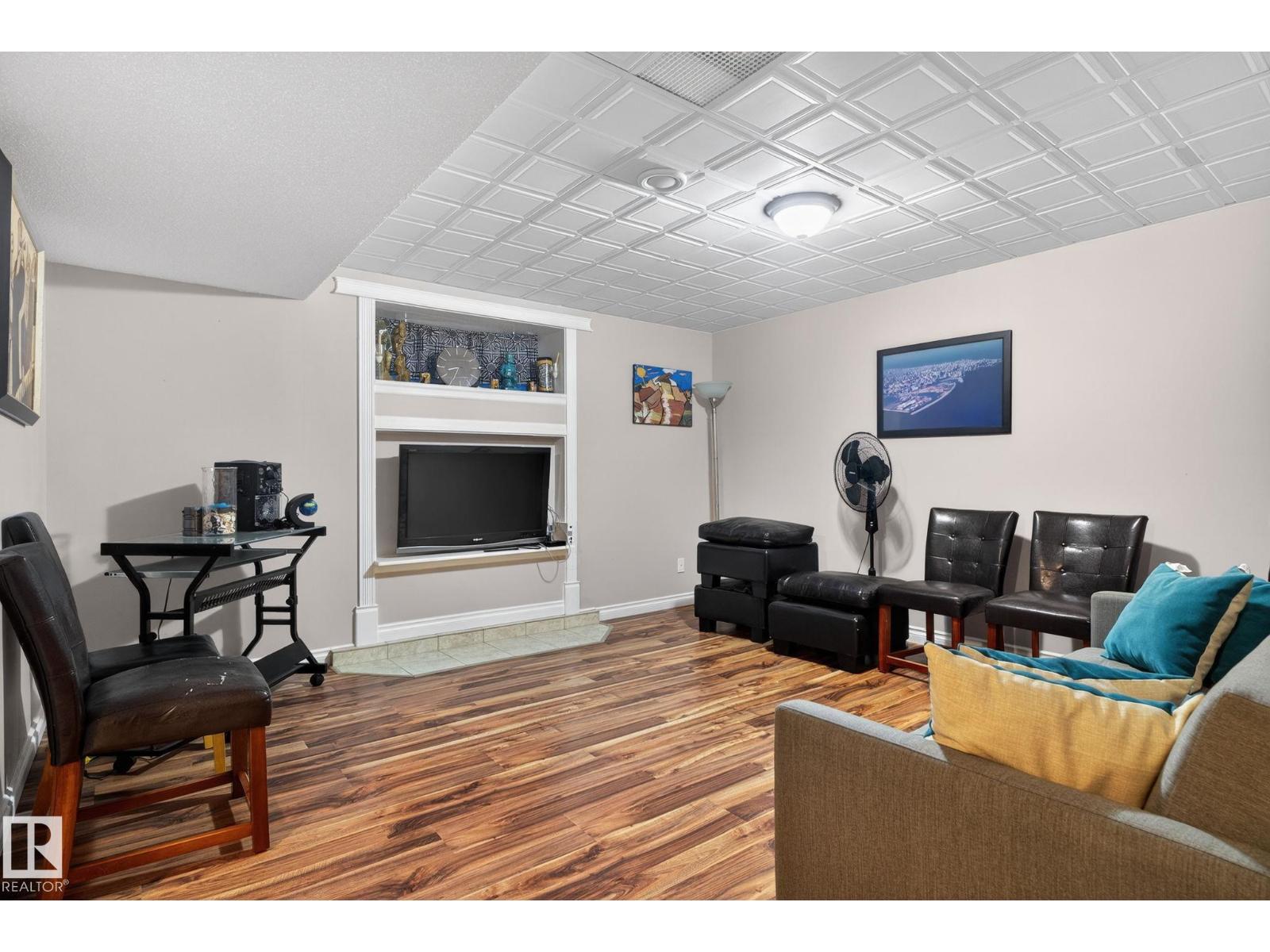 12944 162 AV NW, Edmonton