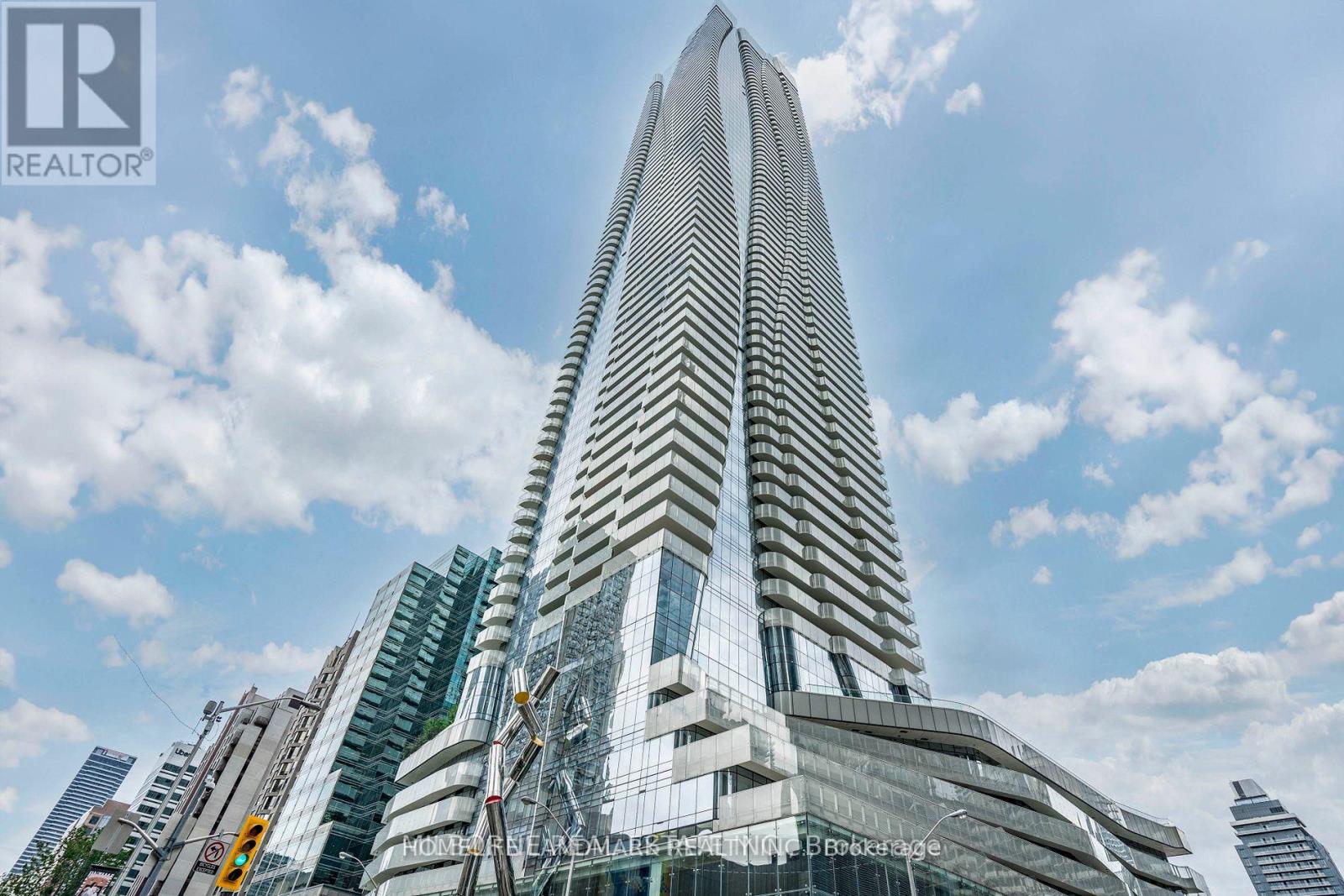 1 Bloor Street East 2101