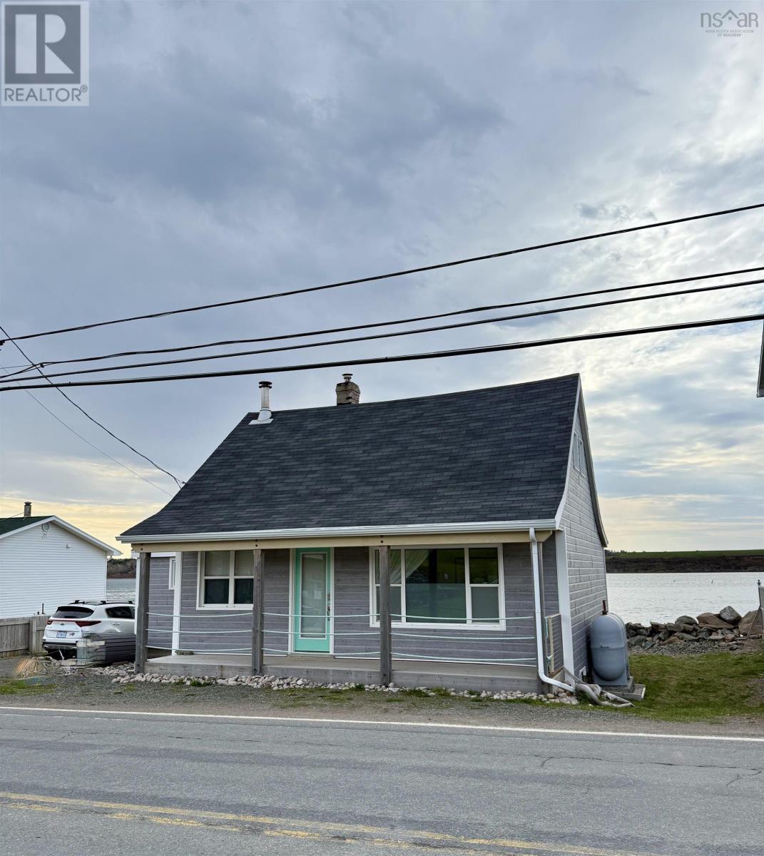 Property 8 of 25 of 15491 Cabot Trail Road