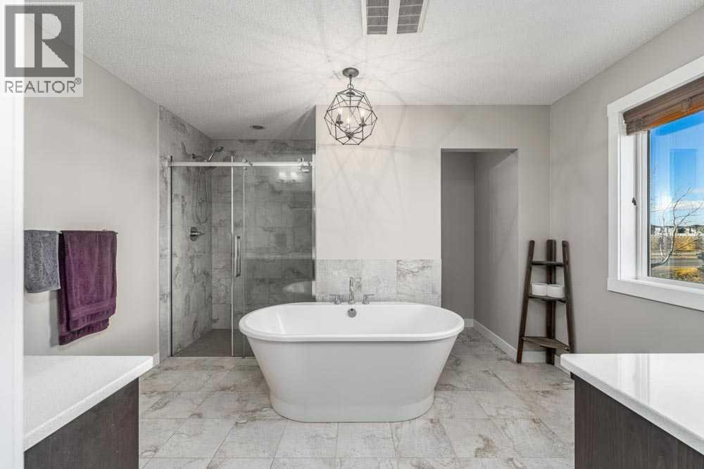 Single Family House for Sale in  Sage Bluff Close NW Sage Hill Calgary 