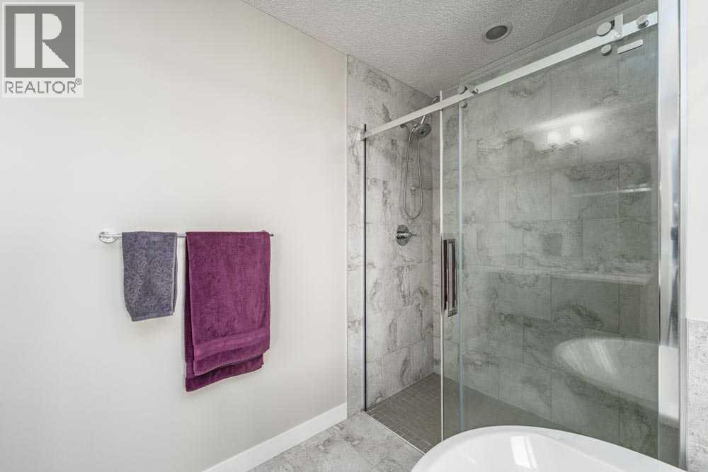 Single Family House for Sale in  Sage Bluff Close NW Sage Hill Calgary 