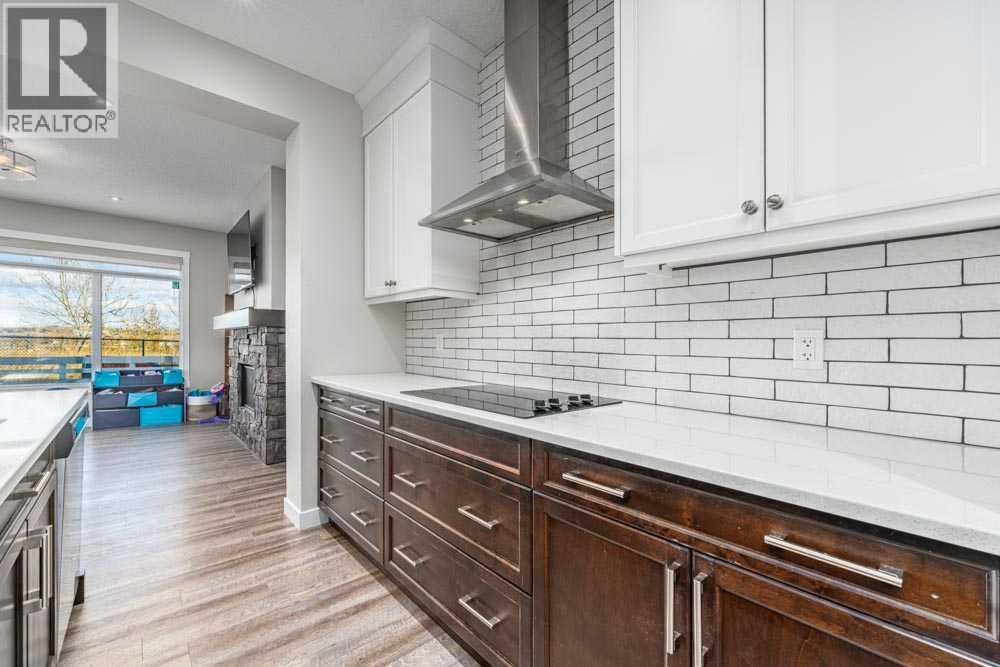 Single Family House for Sale in  Sage Bluff Close NW Sage Hill Calgary 