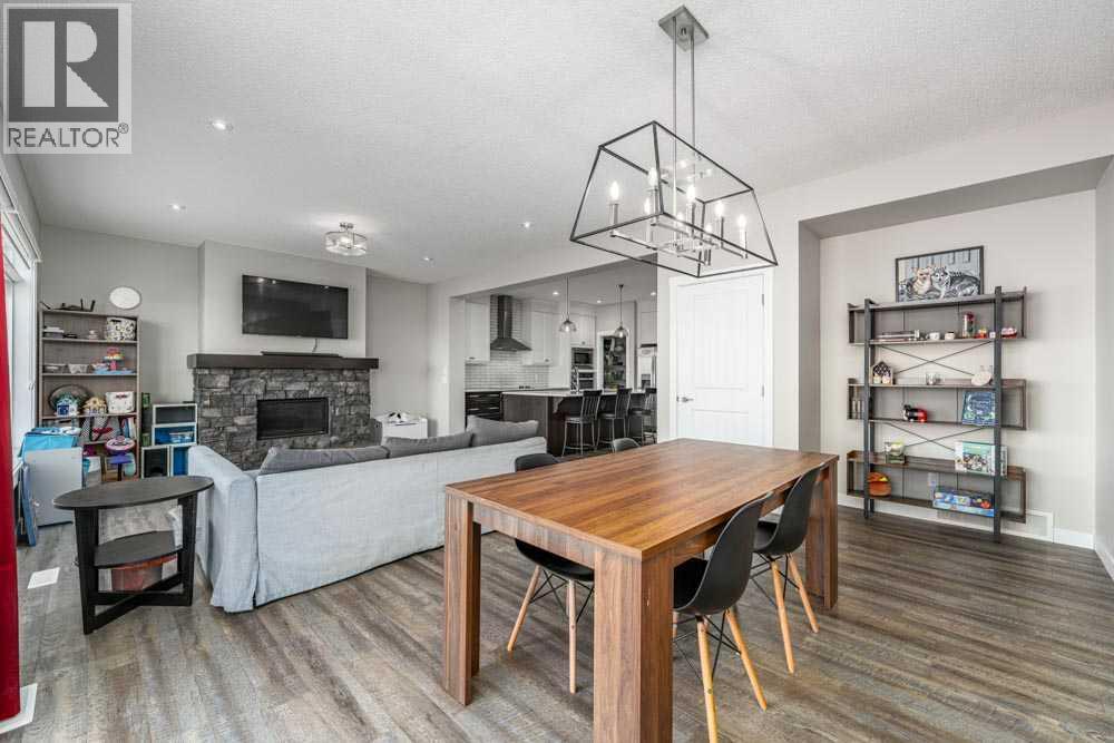 Single Family House for Sale in  Sage Bluff Close NW Sage Hill Calgary 