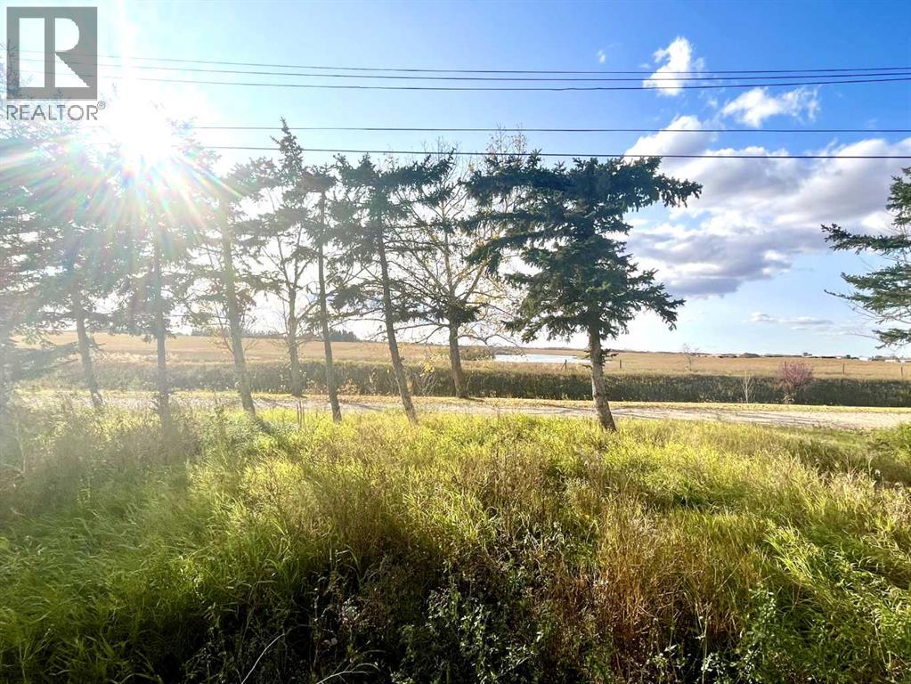 4834 59 Street - Photo 2 of 6, Killam, Alberta