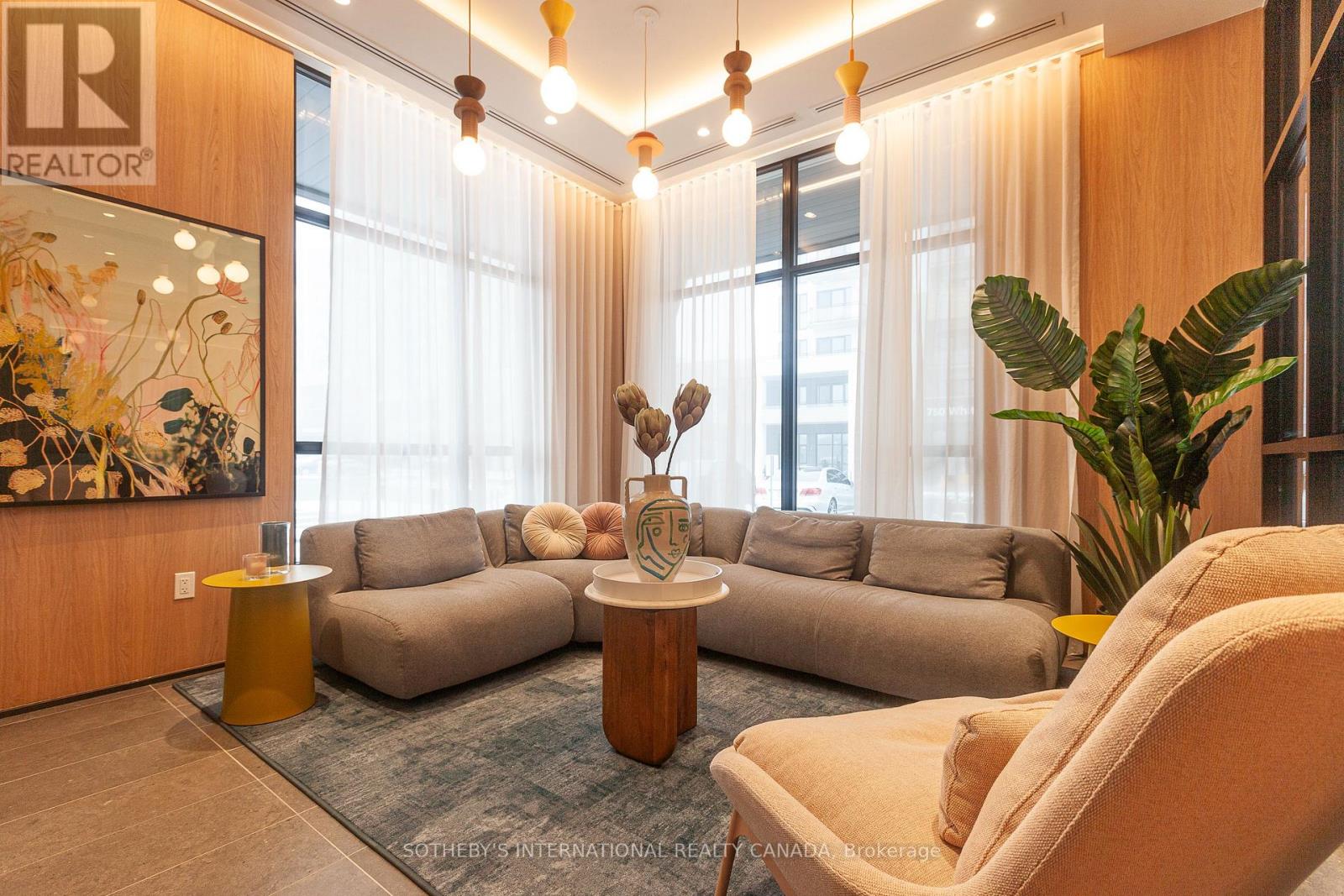 413 - 720 WHITLOCK AVENUE - Photo 3 of 28, Milton (CB Cobban), Ontario