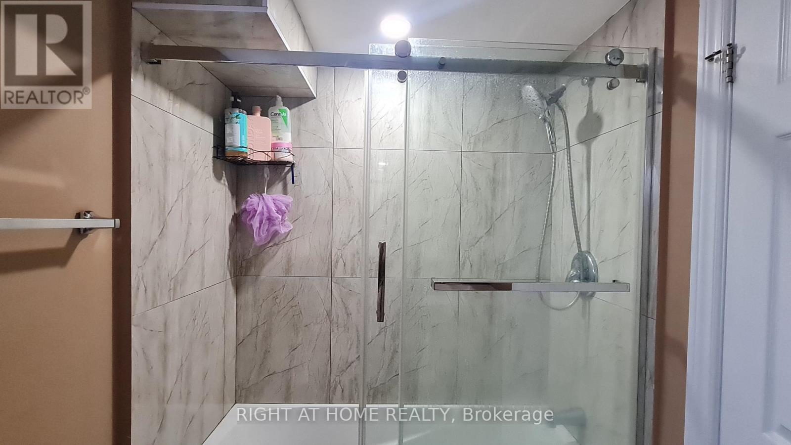124 OVERTURE ROAD - 44