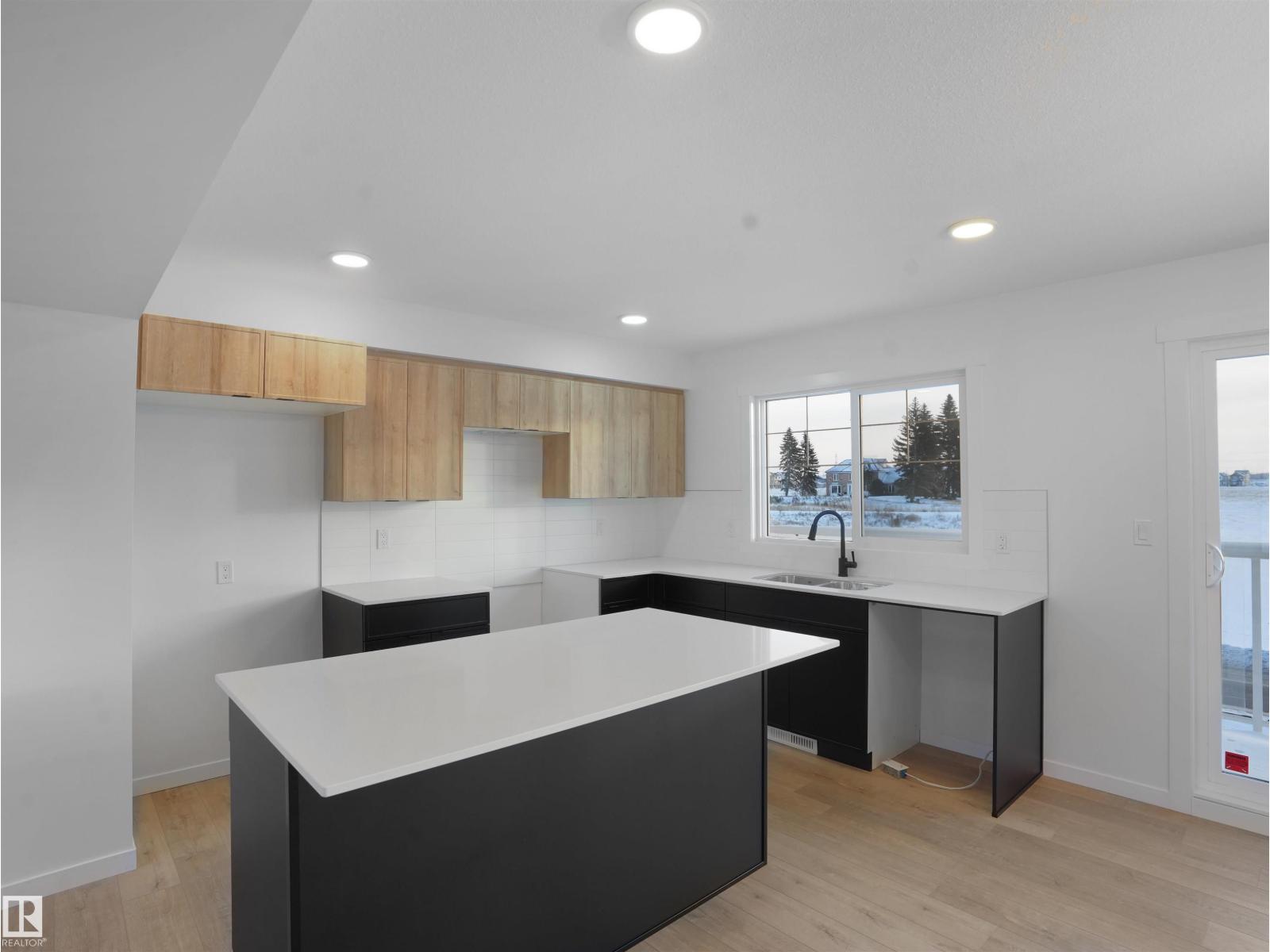 #16 1430 Aster WY NW, Edmonton