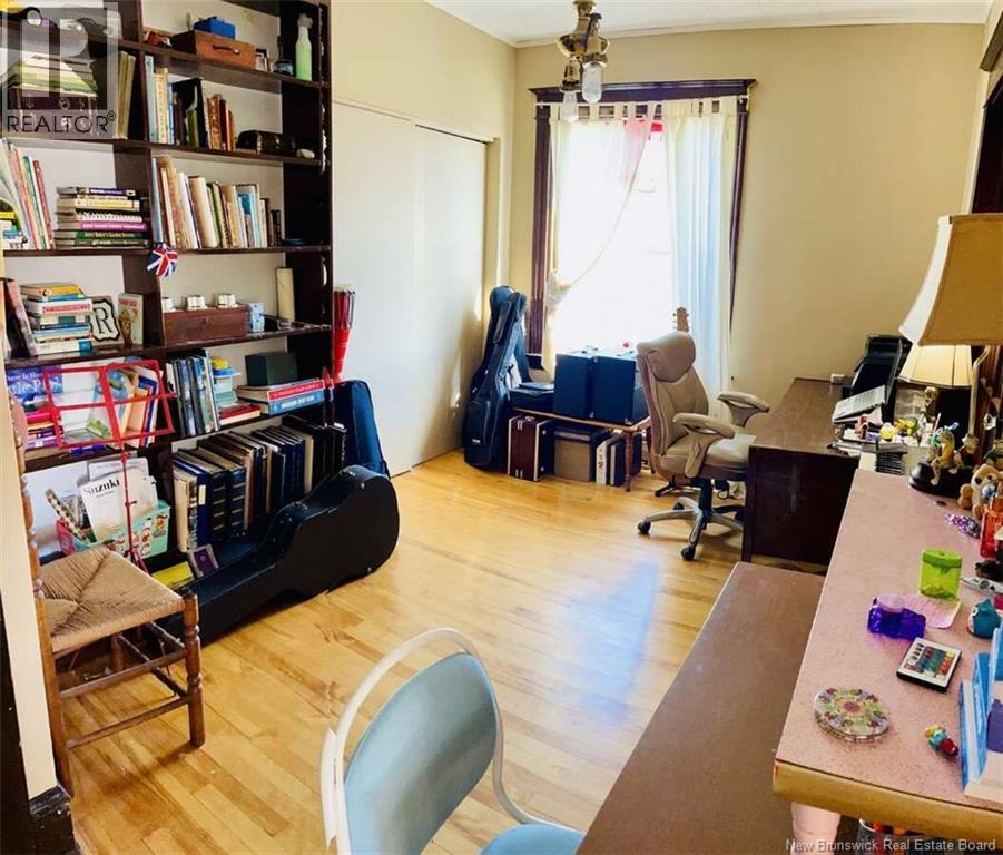 458 Summer Street - 27