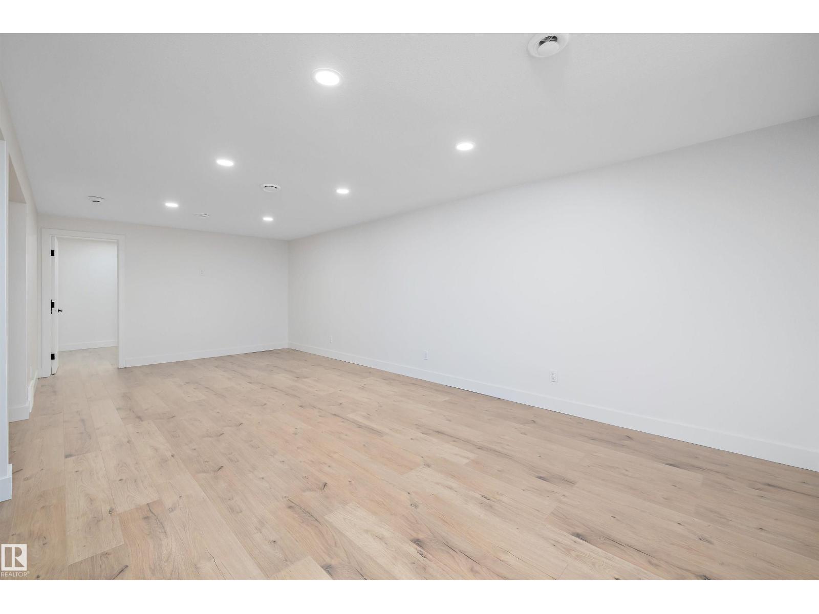 13515 67 ST NW, Edmonton