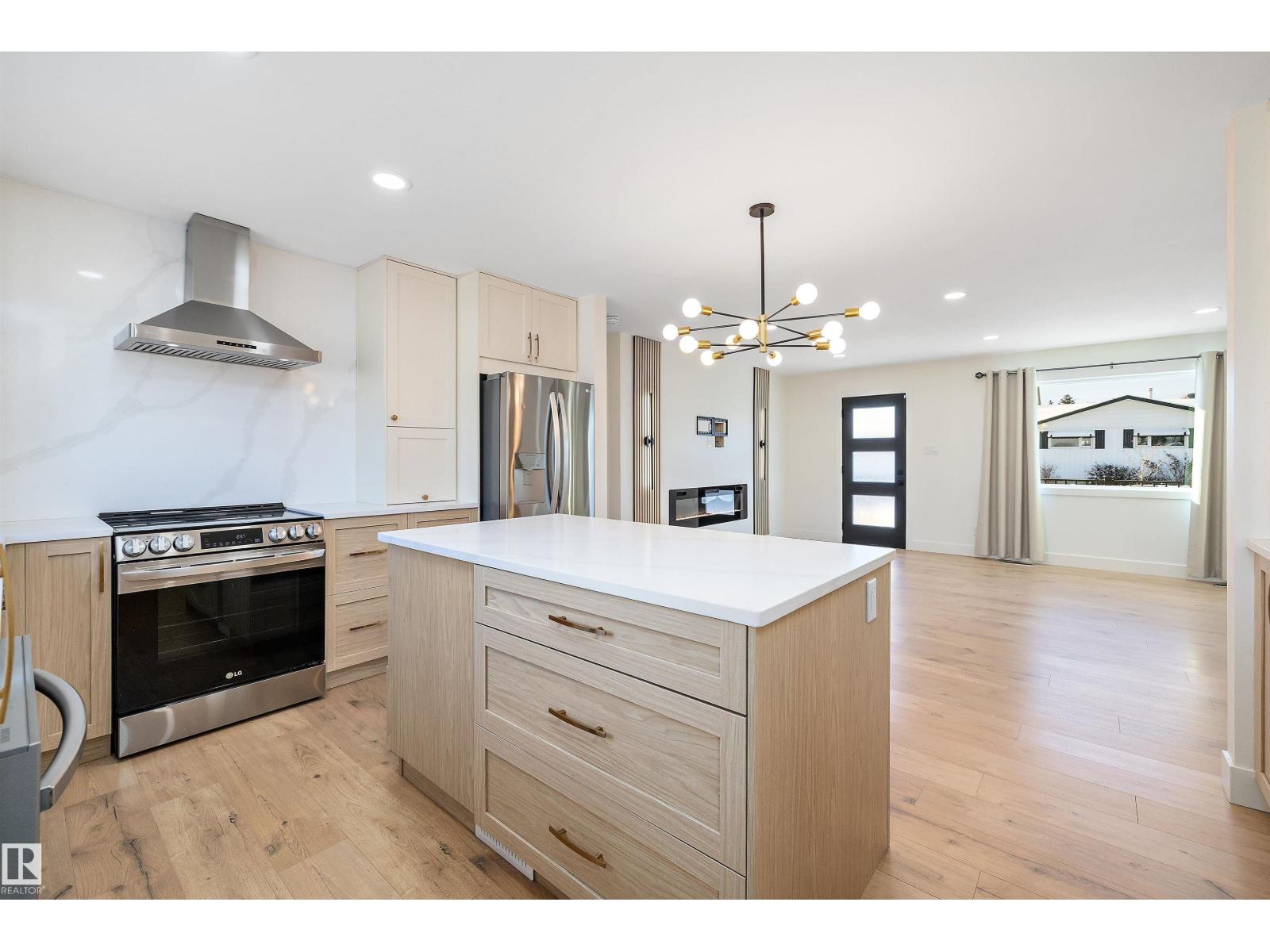 13515 67 ST NW, Edmonton