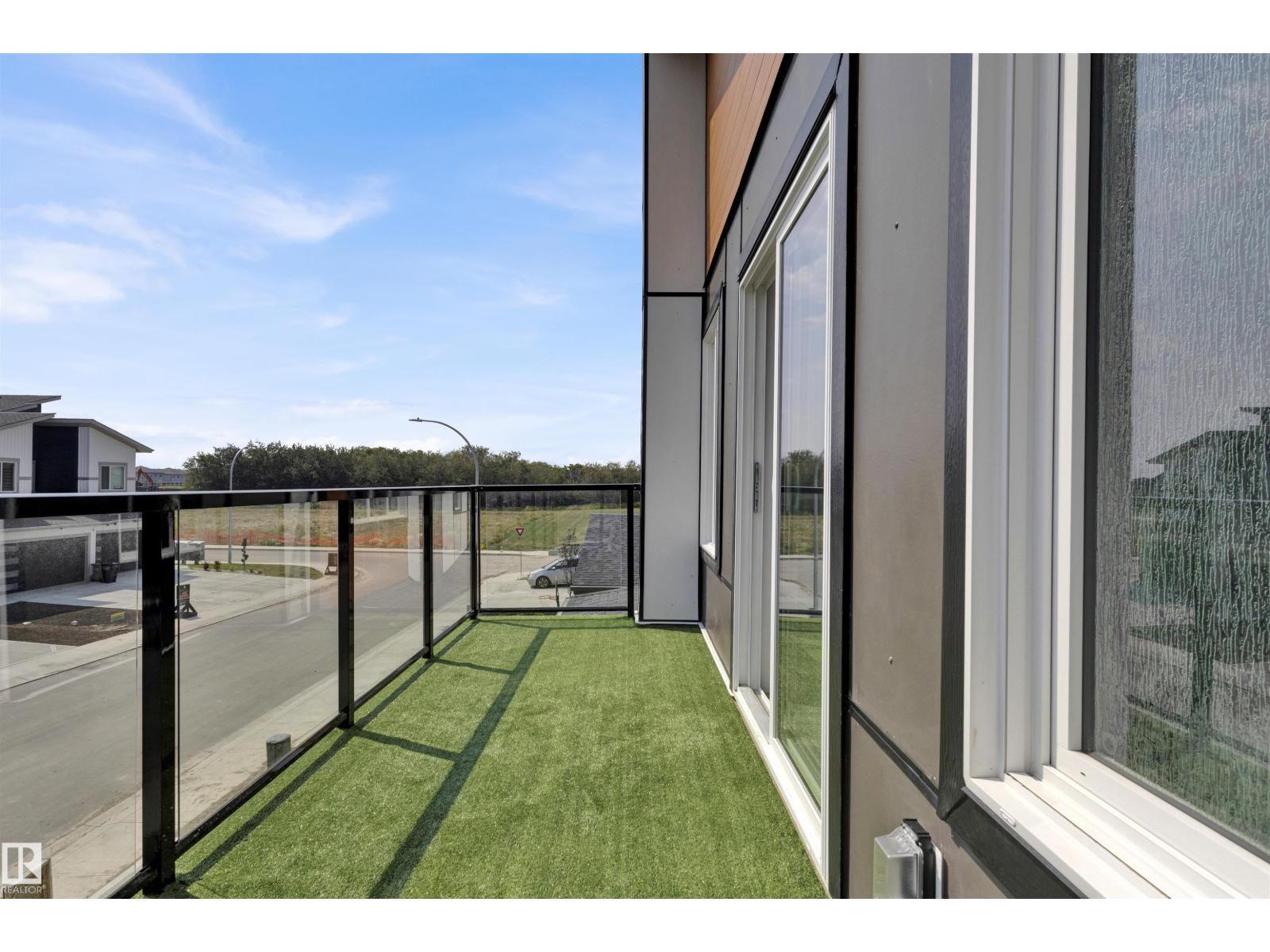 2020 155 AV NW, Edmonton