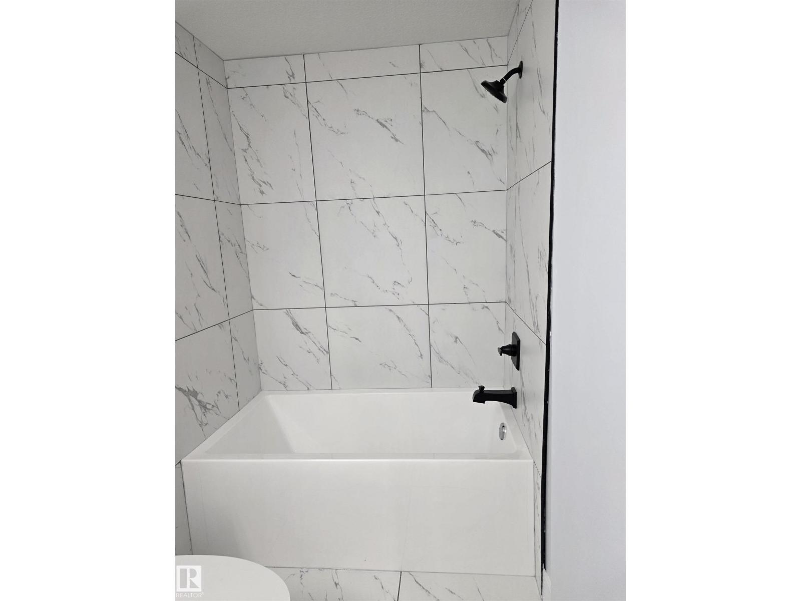 2020 155 AV NW, Edmonton