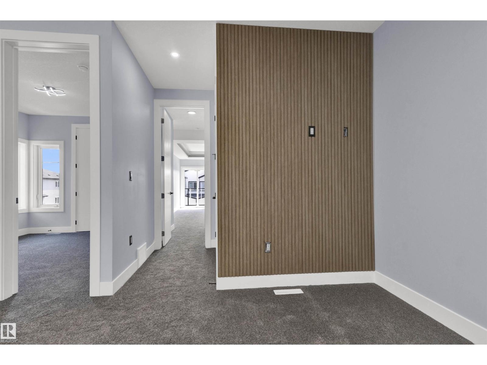 2020 155 AV NW, Edmonton