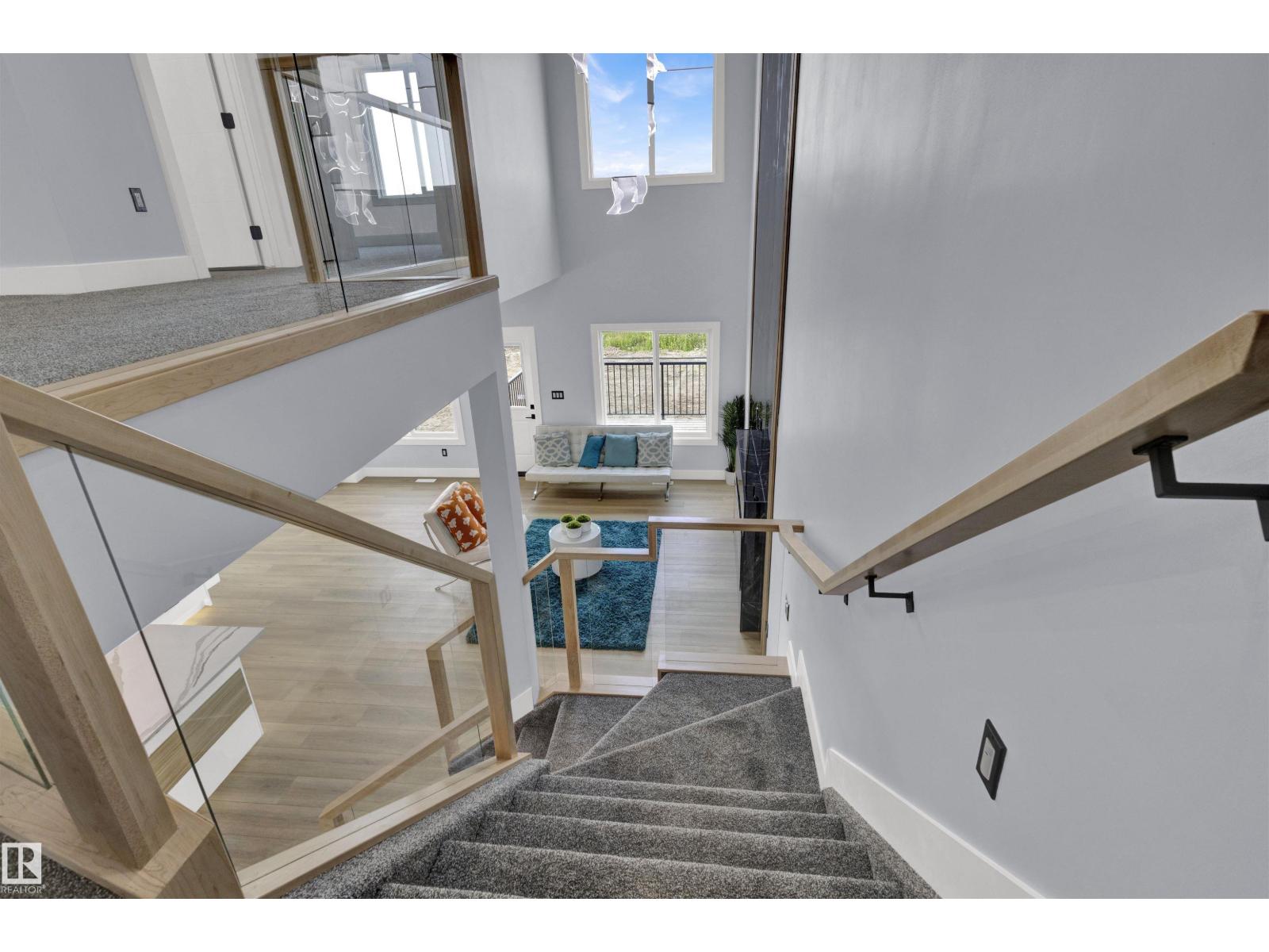 2020 155 AV NW, Edmonton