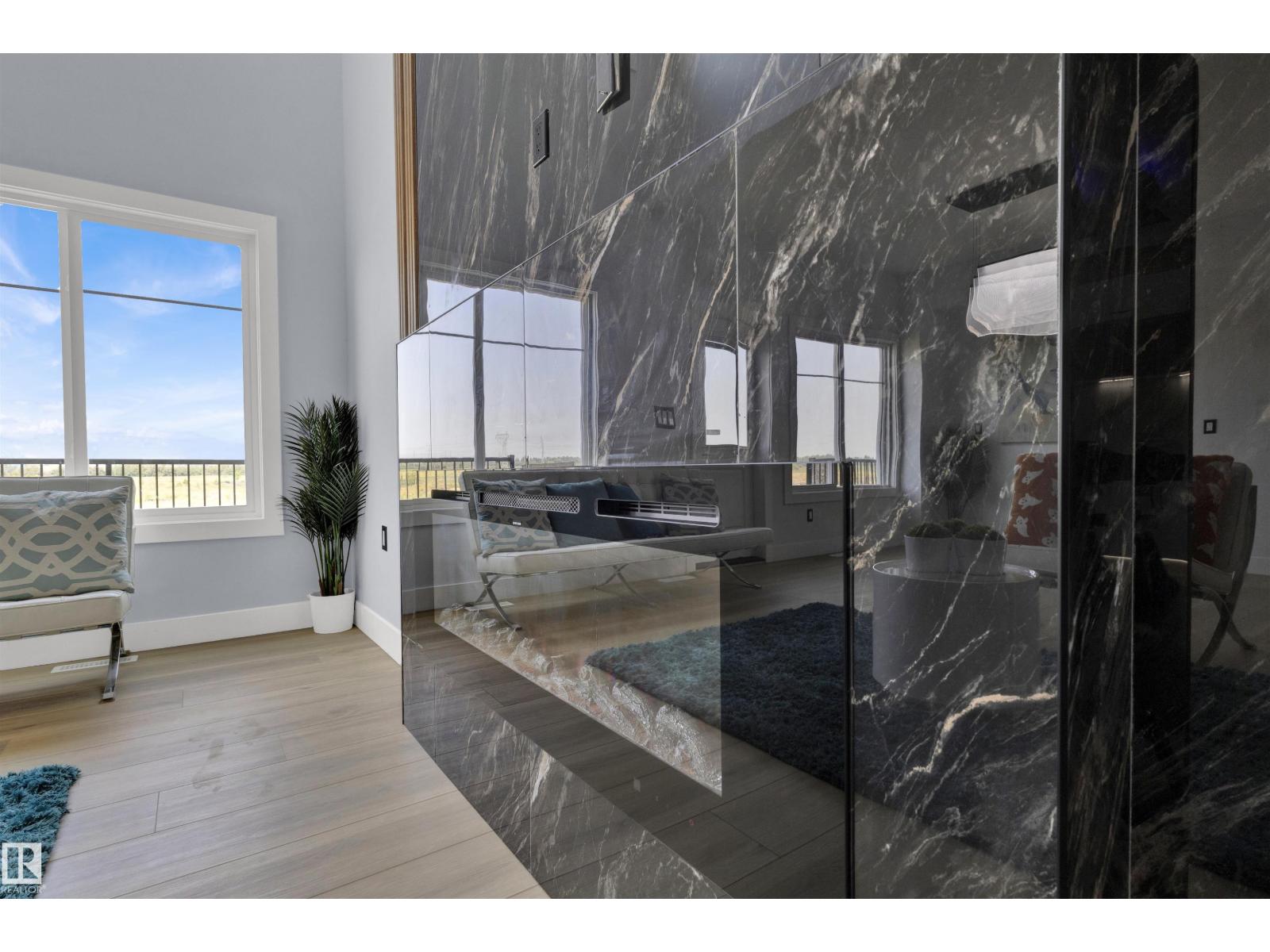 2020 155 AV NW, Edmonton