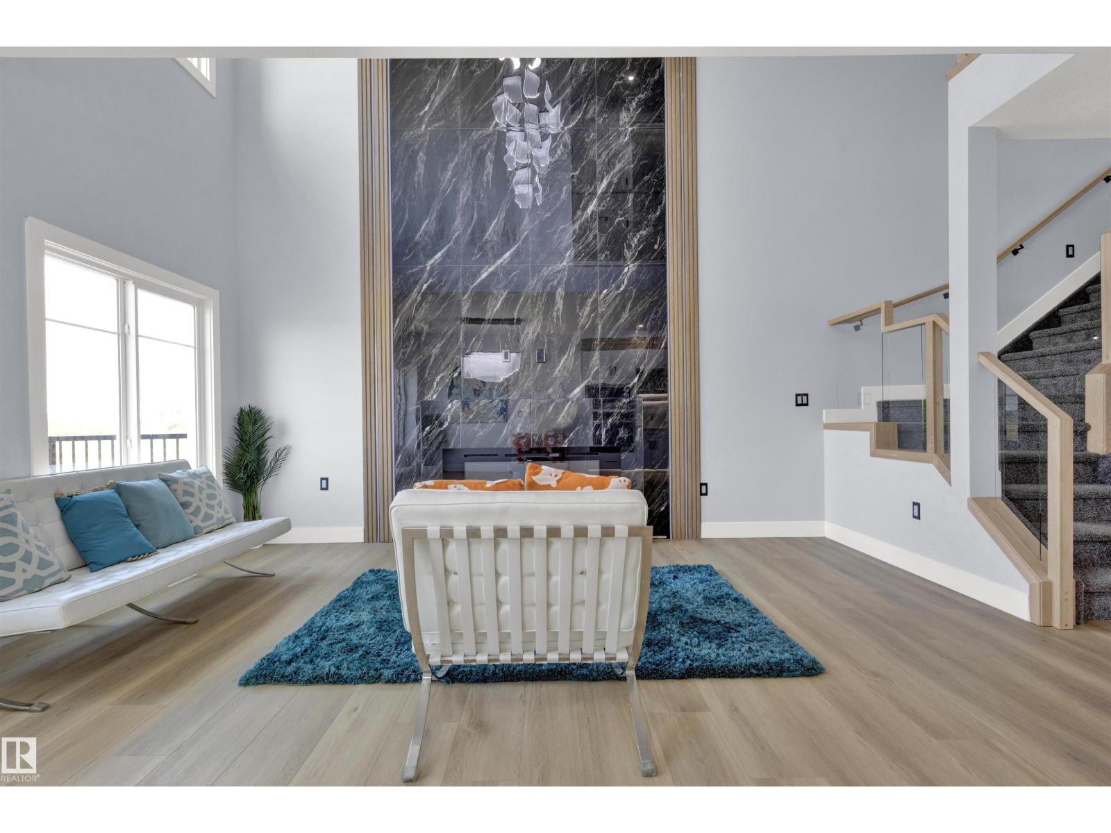 2020 155 AV NW, Edmonton