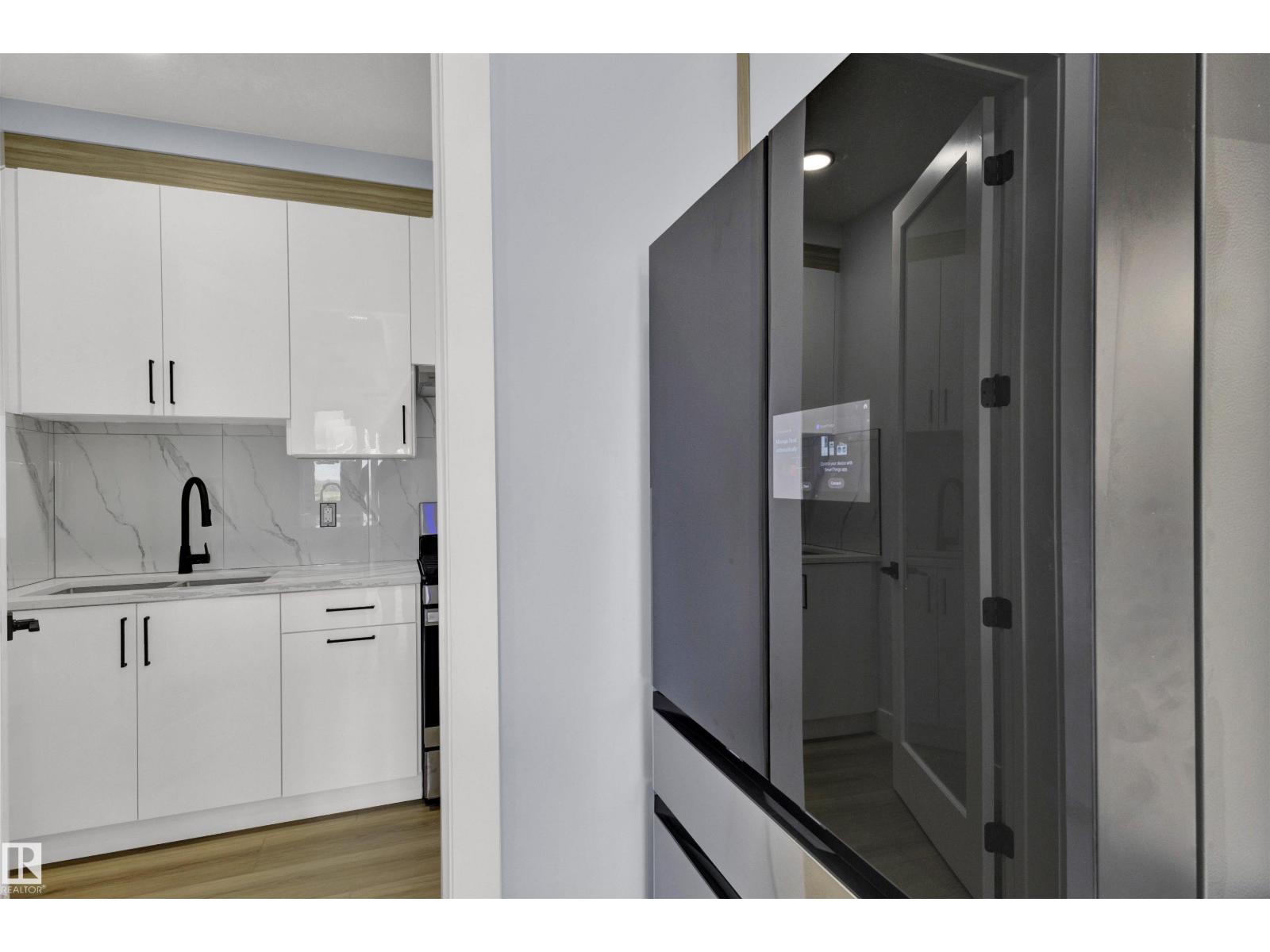 2020 155 AV NW, Edmonton