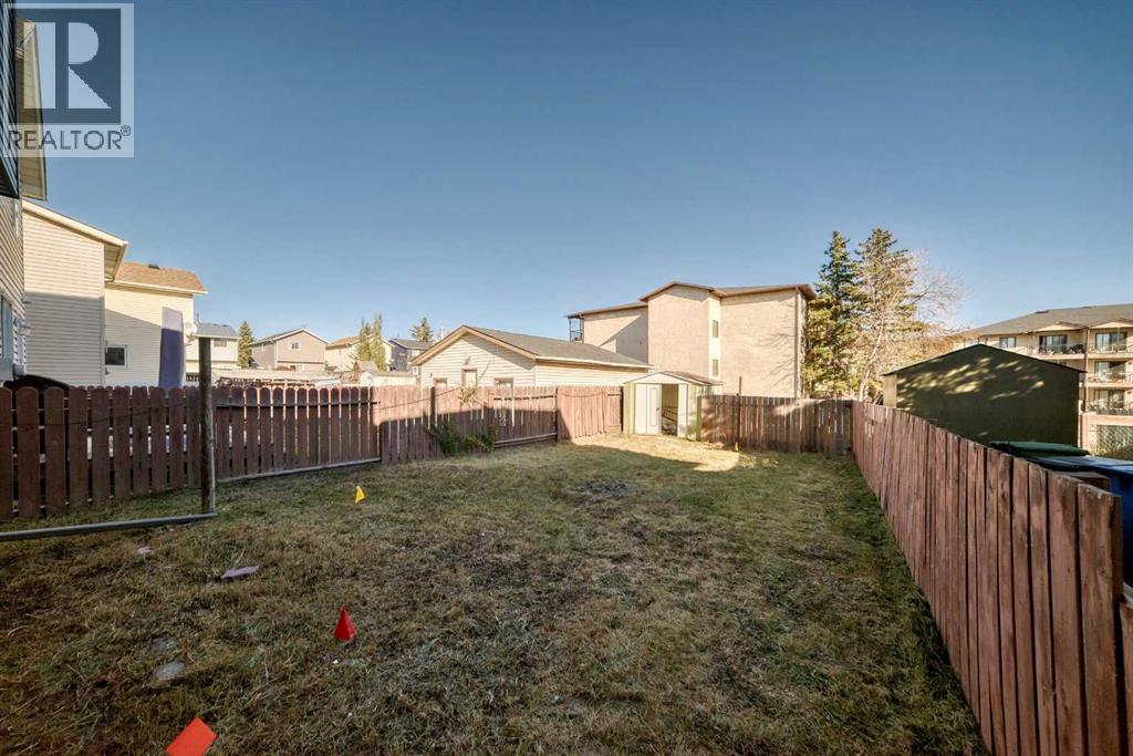 Single Family House for Sale in  Falshire Way NE Falconridge Calgary 