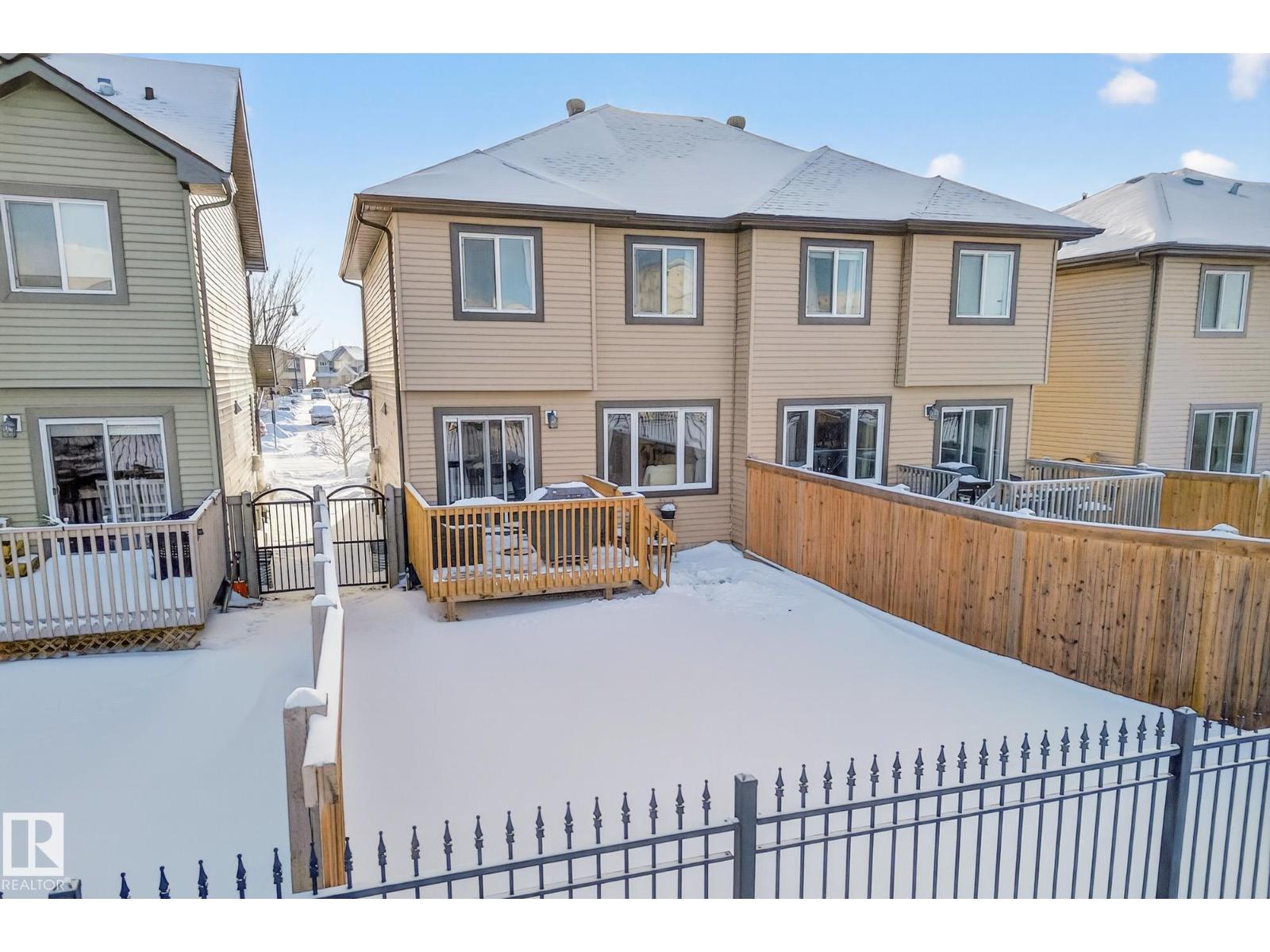 17604 8 AV SW, Edmonton