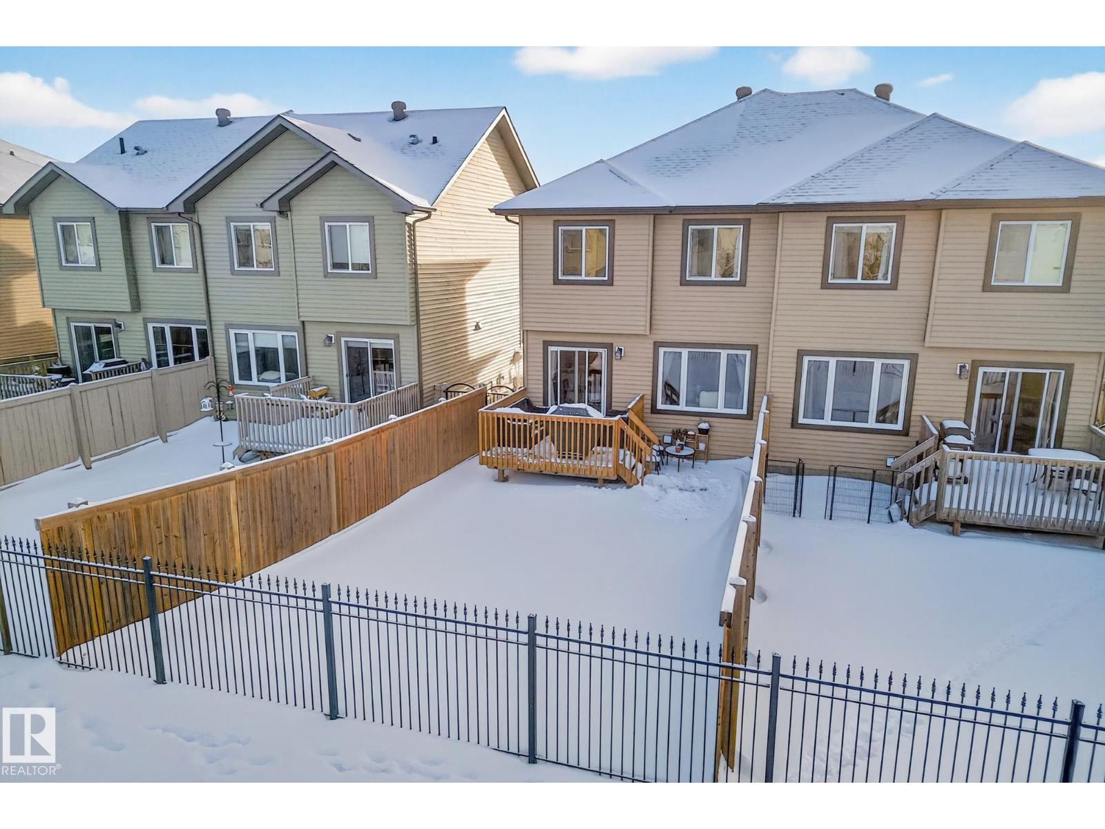 17604 8 AV SW, Edmonton