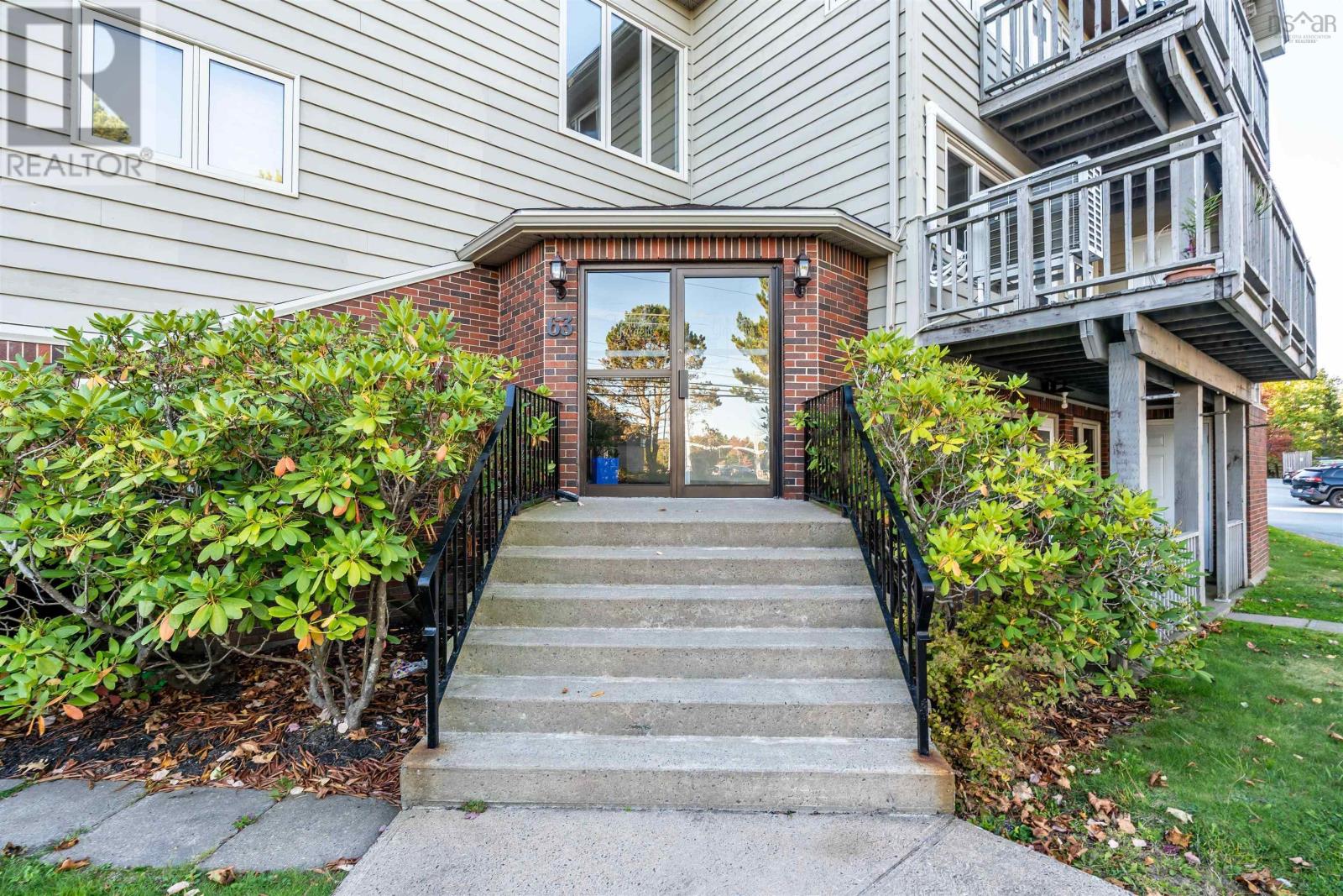 Property 5 of 39 of 204 63 Farnham Gate Road