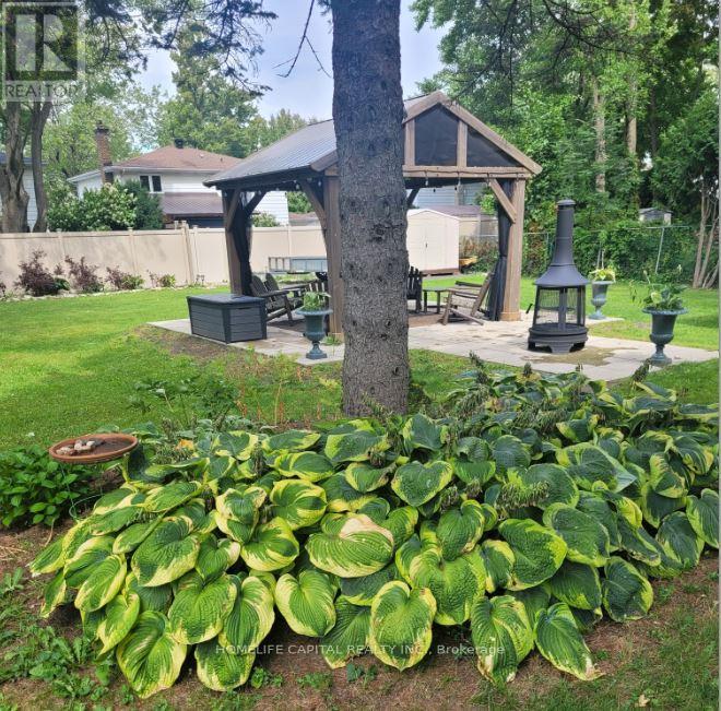 2515 GRAVELLE CRESCENT - 35