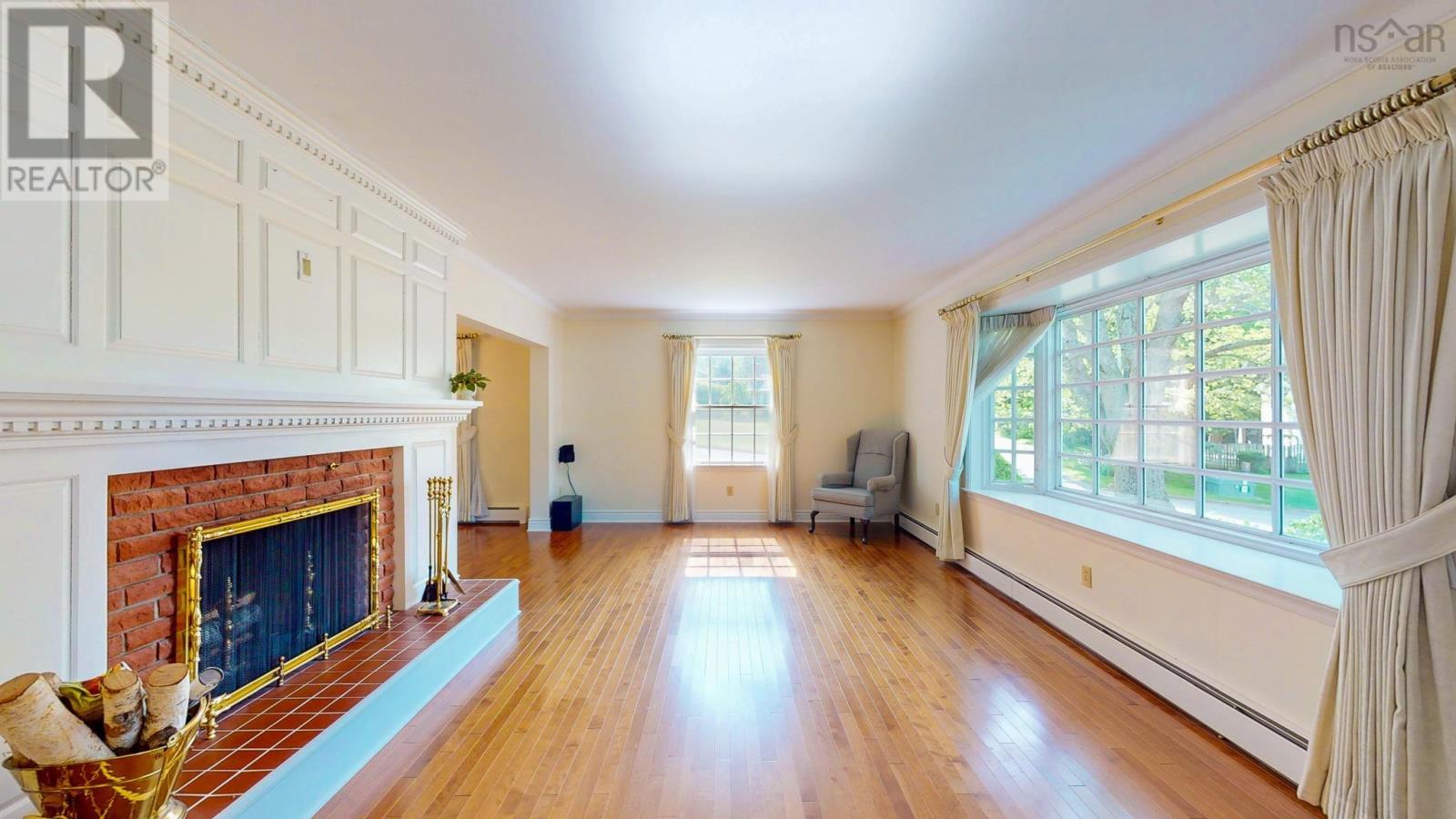 Property 6 of 49 of 32 Fielding Avenue