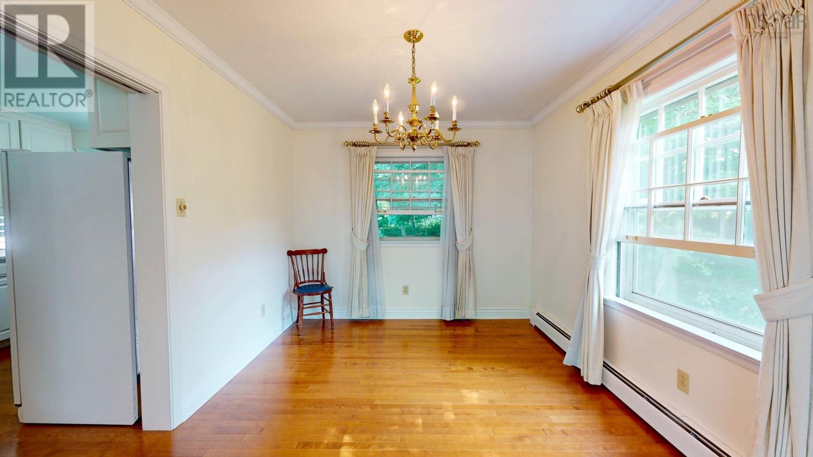 Property 41 of 49 of 32 Fielding Avenue