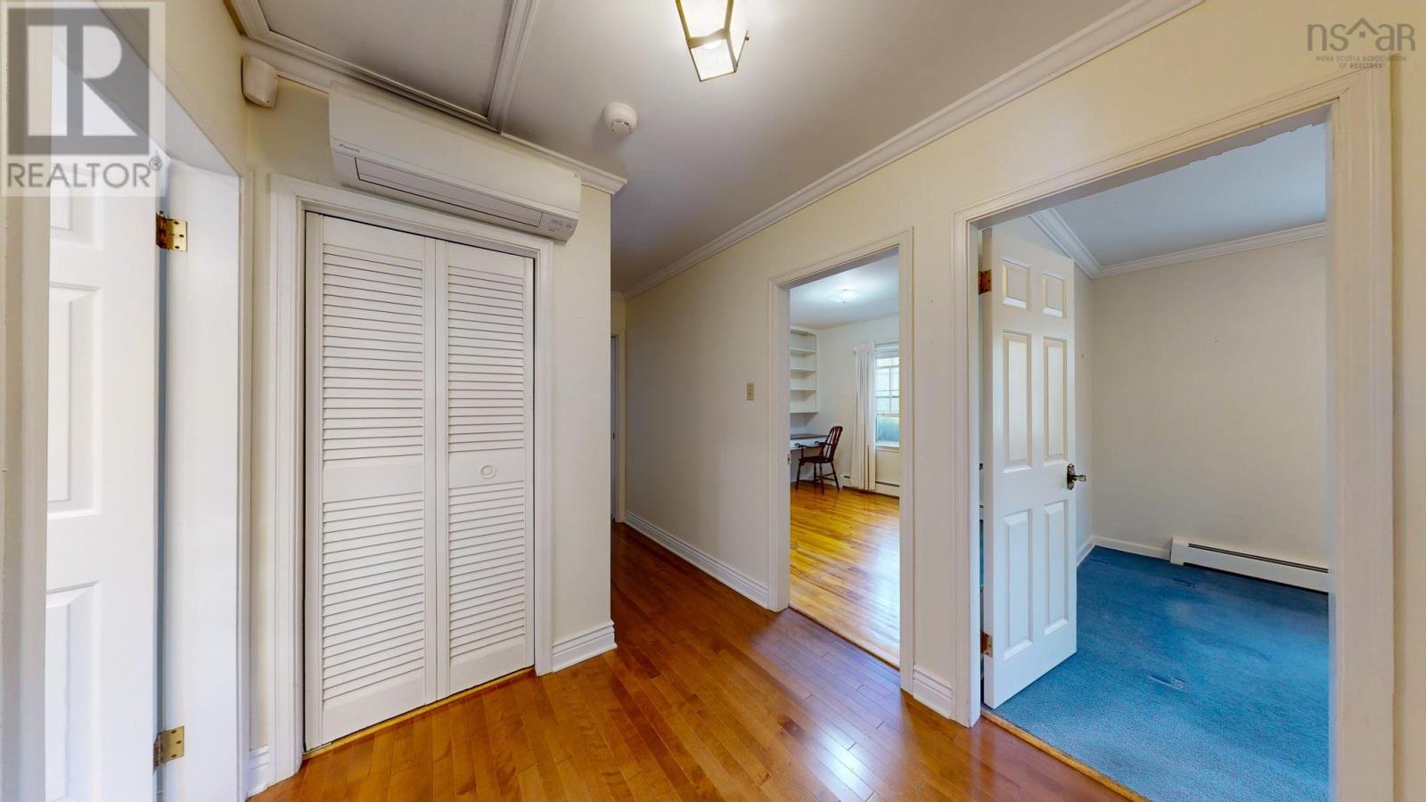 Property 8 of 49 of 32 Fielding Avenue