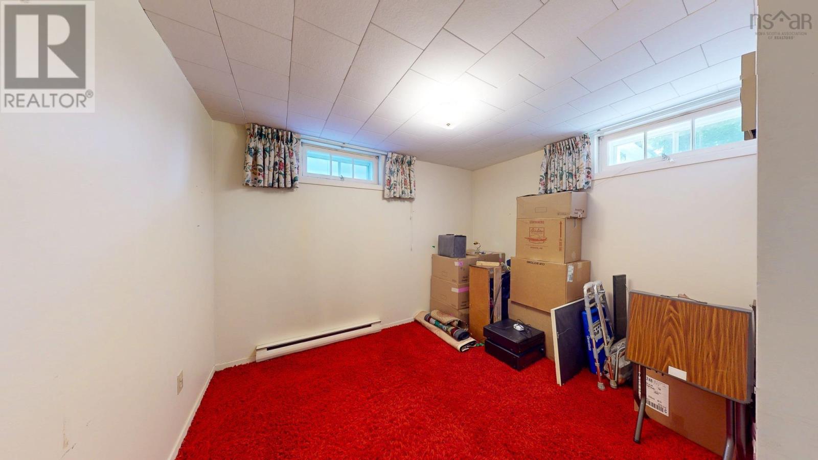 Property 43 of 49 of 32 Fielding Avenue