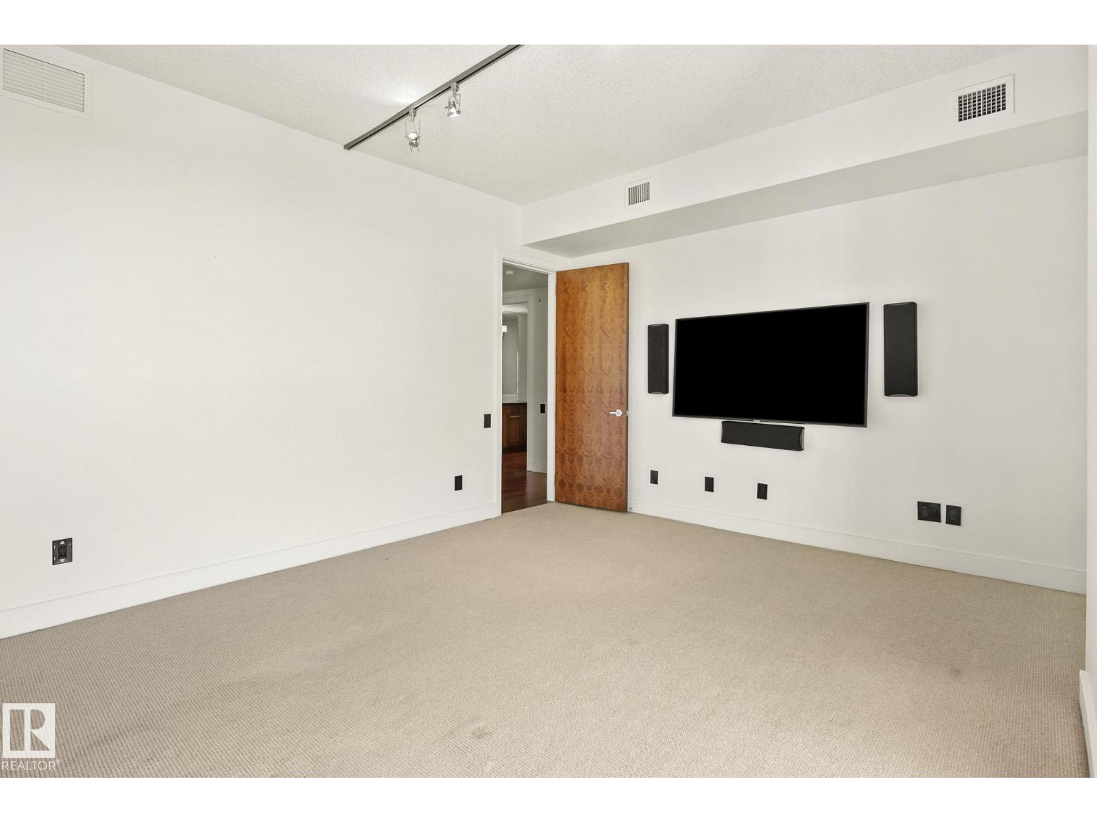 #1200 11933 JASPER AV NW, Edmonton