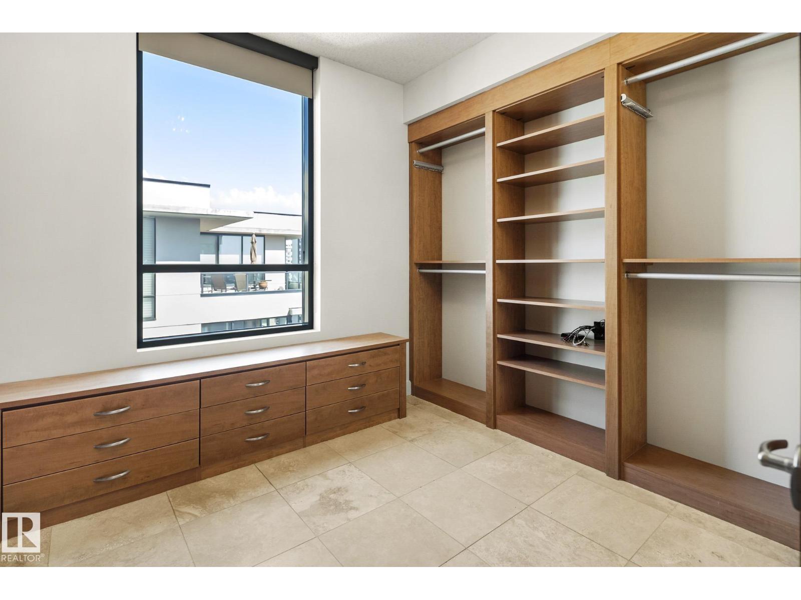 #1200 11933 JASPER AV NW, Edmonton