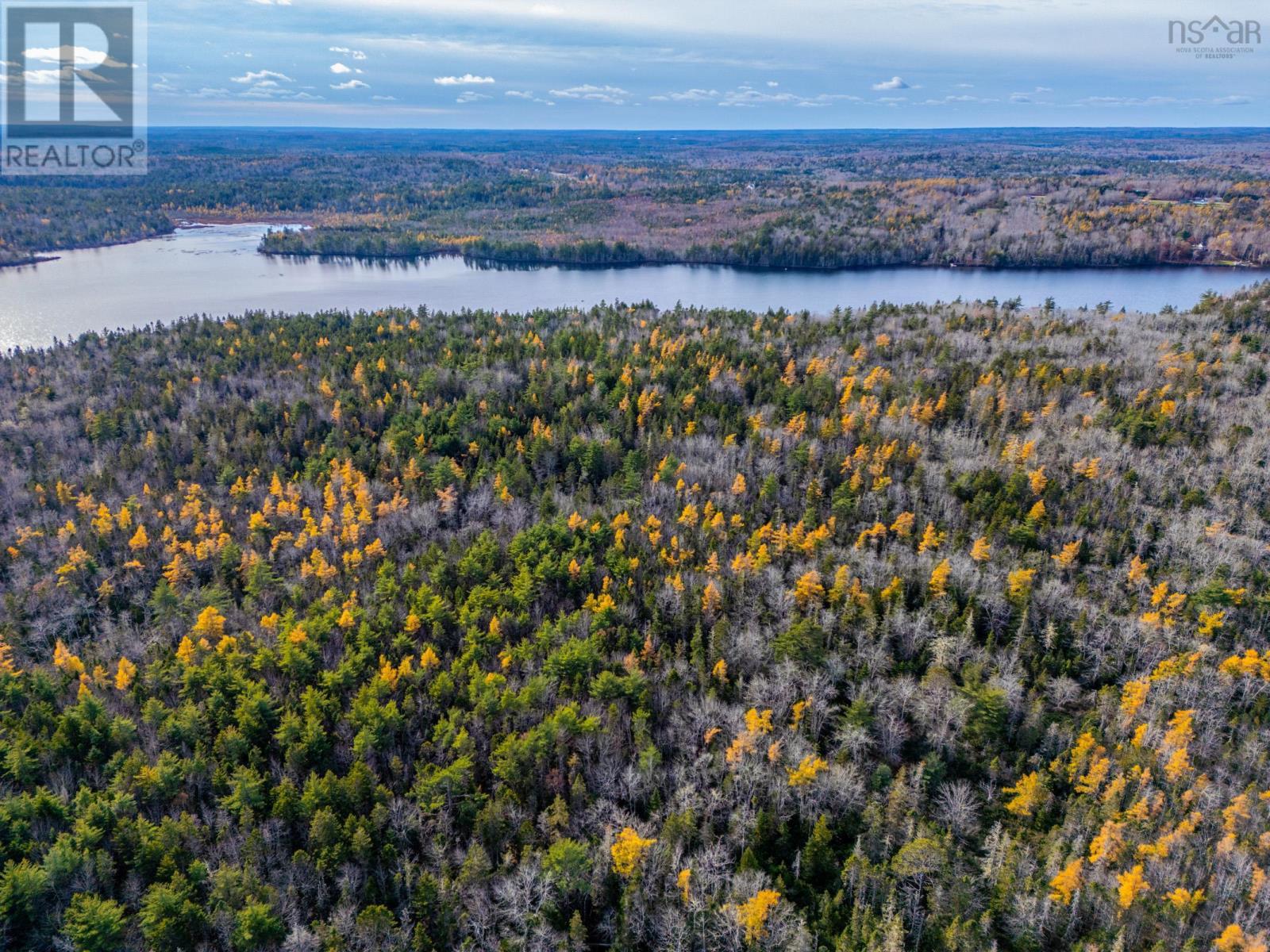 Property 3 of 17 of Lot 7, 7C Lac A Pic Road