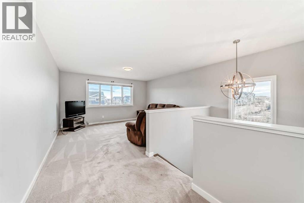 151 Sundown Way, Cochrane