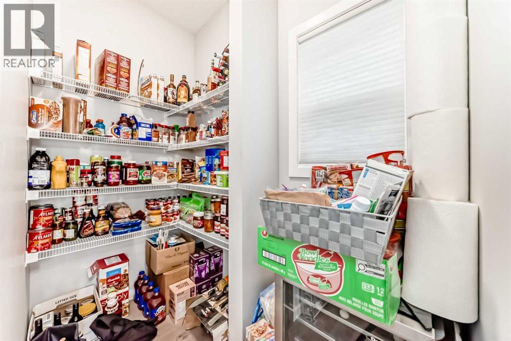 151 Sundown Way, Cochrane