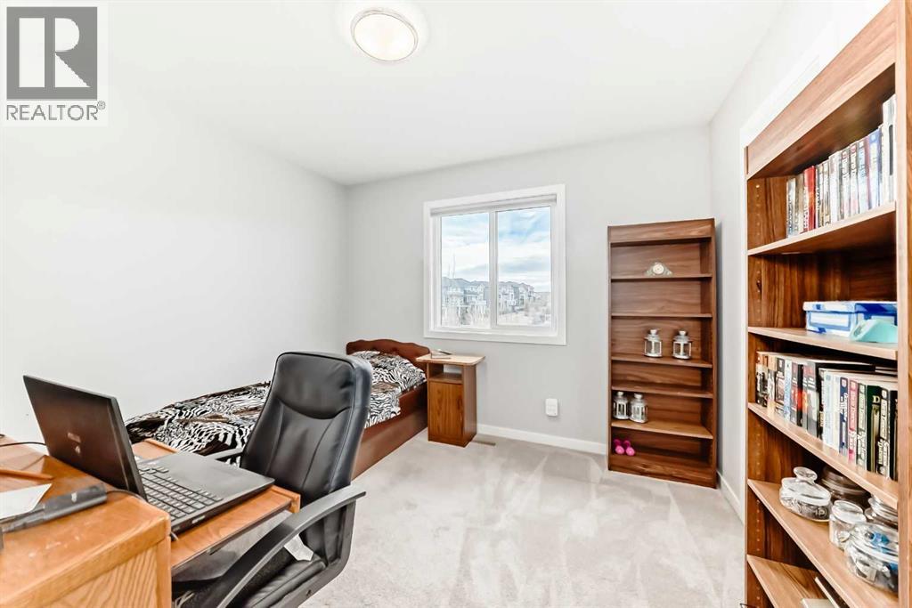 151 Sundown Way, Cochrane