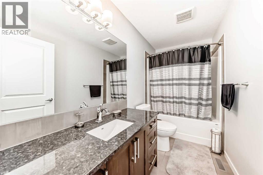 151 Sundown Way, Cochrane