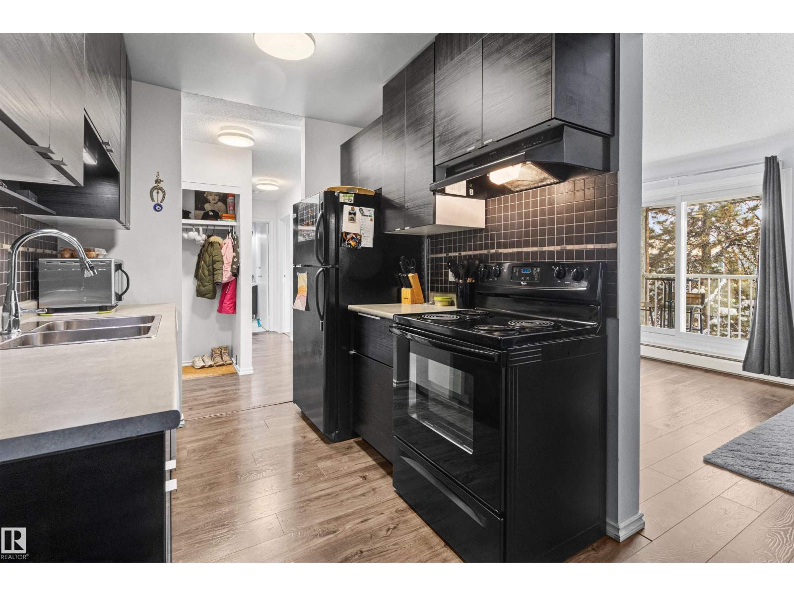 #74 11245 31 AV NW, Edmonton