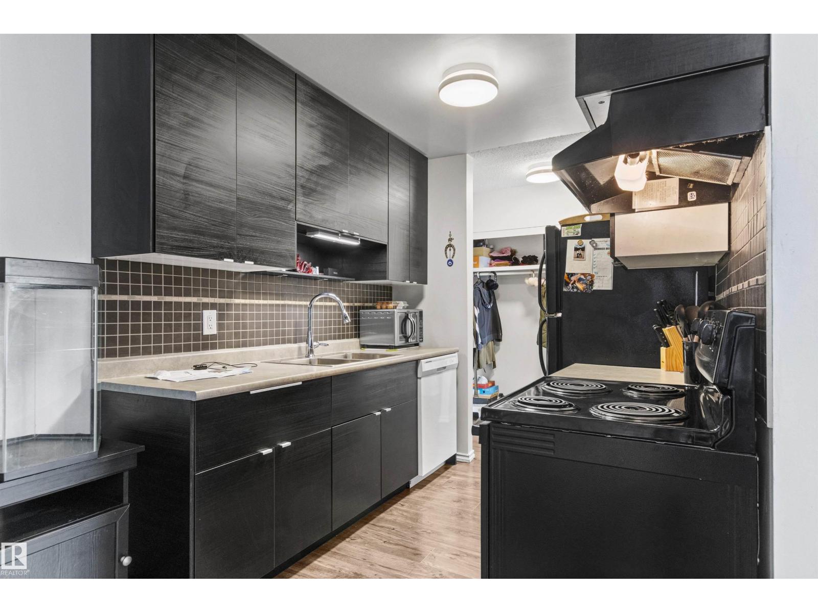 #74 11245 31 AV NW, Edmonton