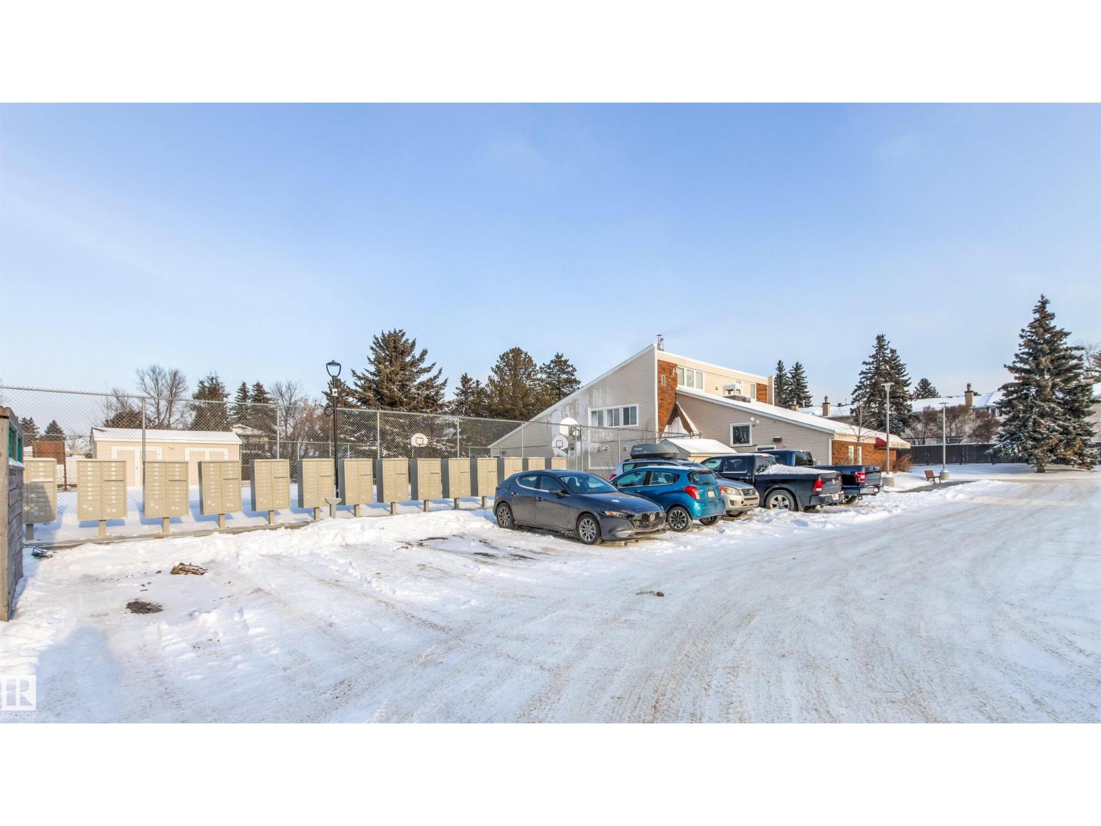 #74 11245 31 AV NW, Edmonton