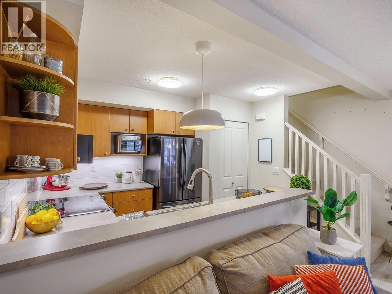 14 7503 18TH STREET, Burnaby