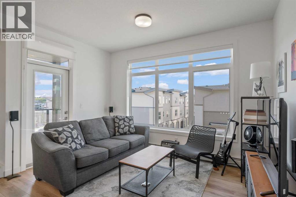 Single Family House for Sale in   Spring Creek Common SW Springbank Hill Calgary 